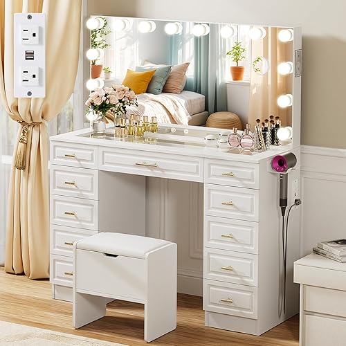 VOWNER Tocador con espejo iluminado, escritorio de maquillaje con parte superior de cristal con altavoz Bluetooth, 14 luces y 11 cajones, 3 modos de