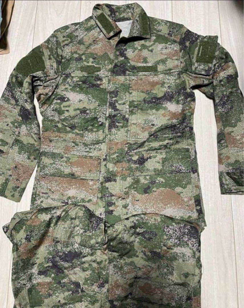 中国武警 21式新式マルチカム迷彩 戦闘服冬 ウワギツボン
