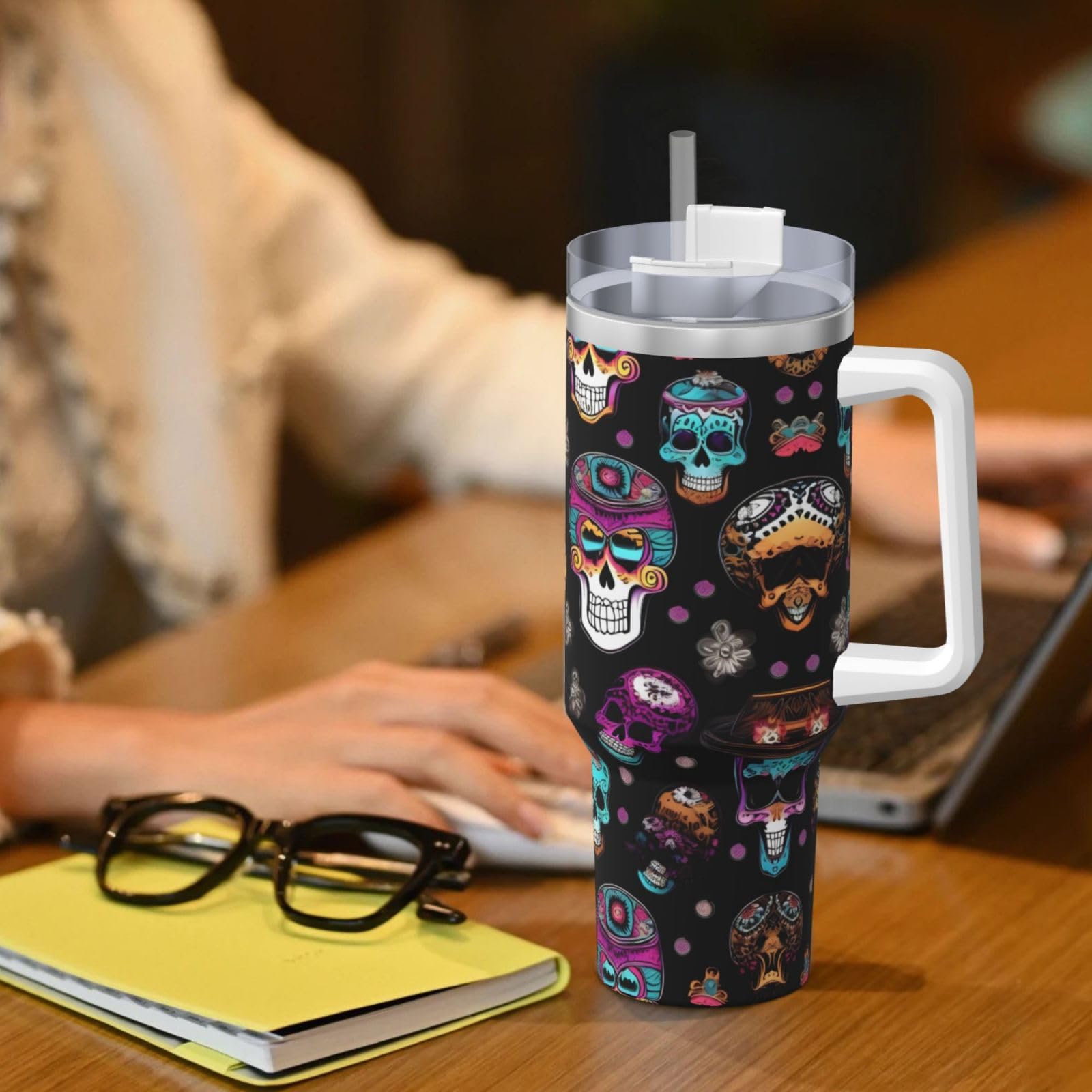 Sugar and Skulls Style Ice Bully Wasserflasche aus Edelstahl, doppelwandig, isoliert, mit Griff und Strohhalm-Deckel, 1,2 l