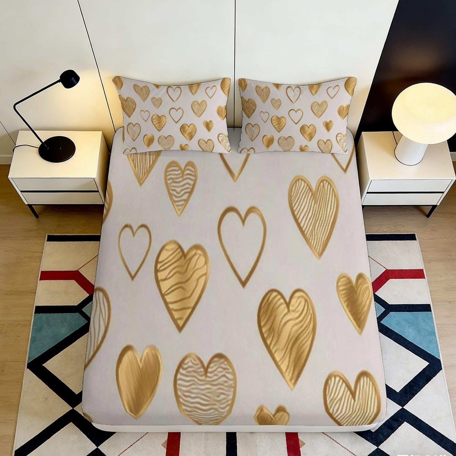 3D Printed Golden Heart Pattern Fitted Sheet Microfiber Slip-Resistant Bed Cover for Bedroom Guest Room Decor 200x200x25cm
