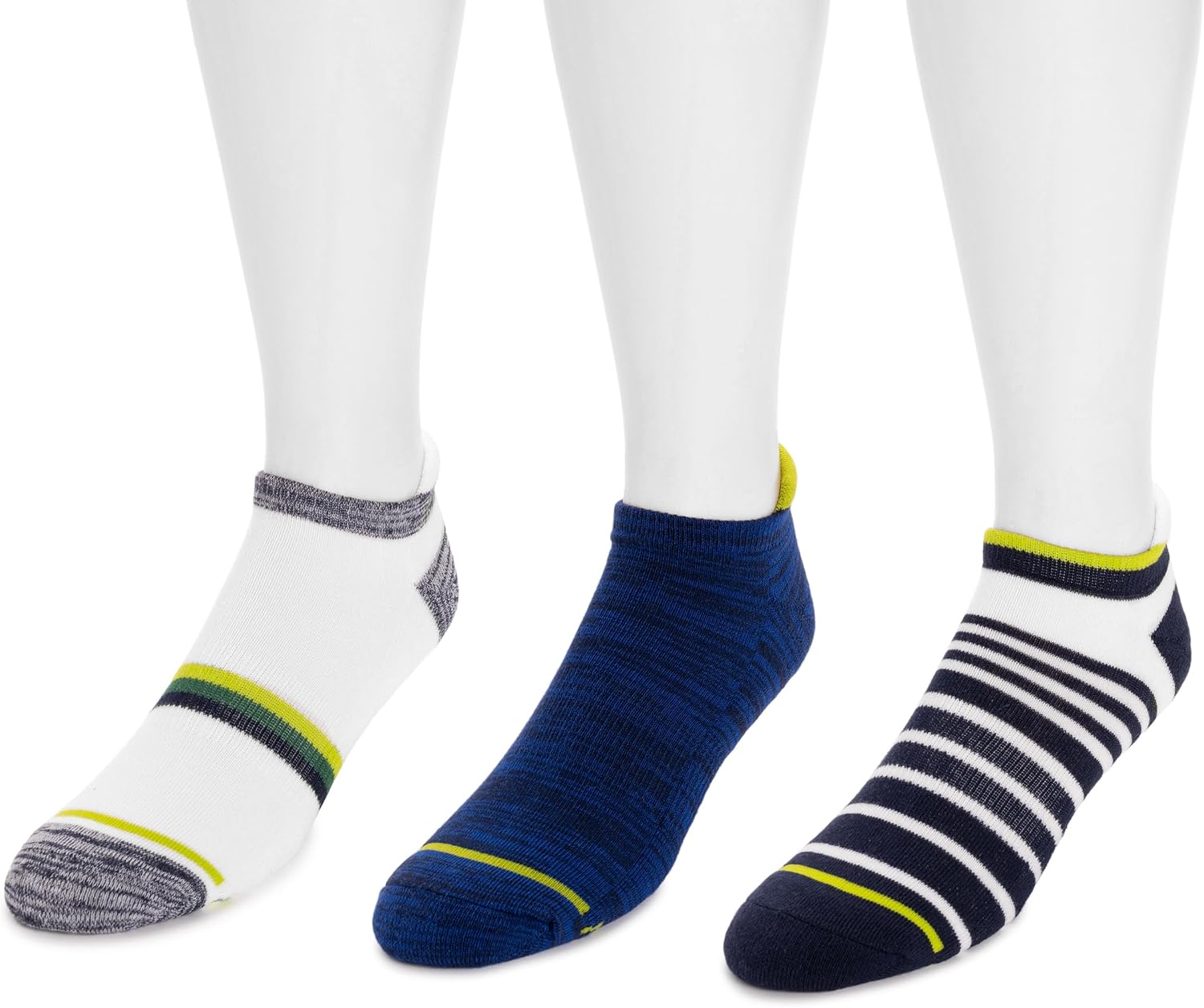 MUK LUKS Men's 3 Pair Pack Cotton Low Cut Ankle Compression Socks