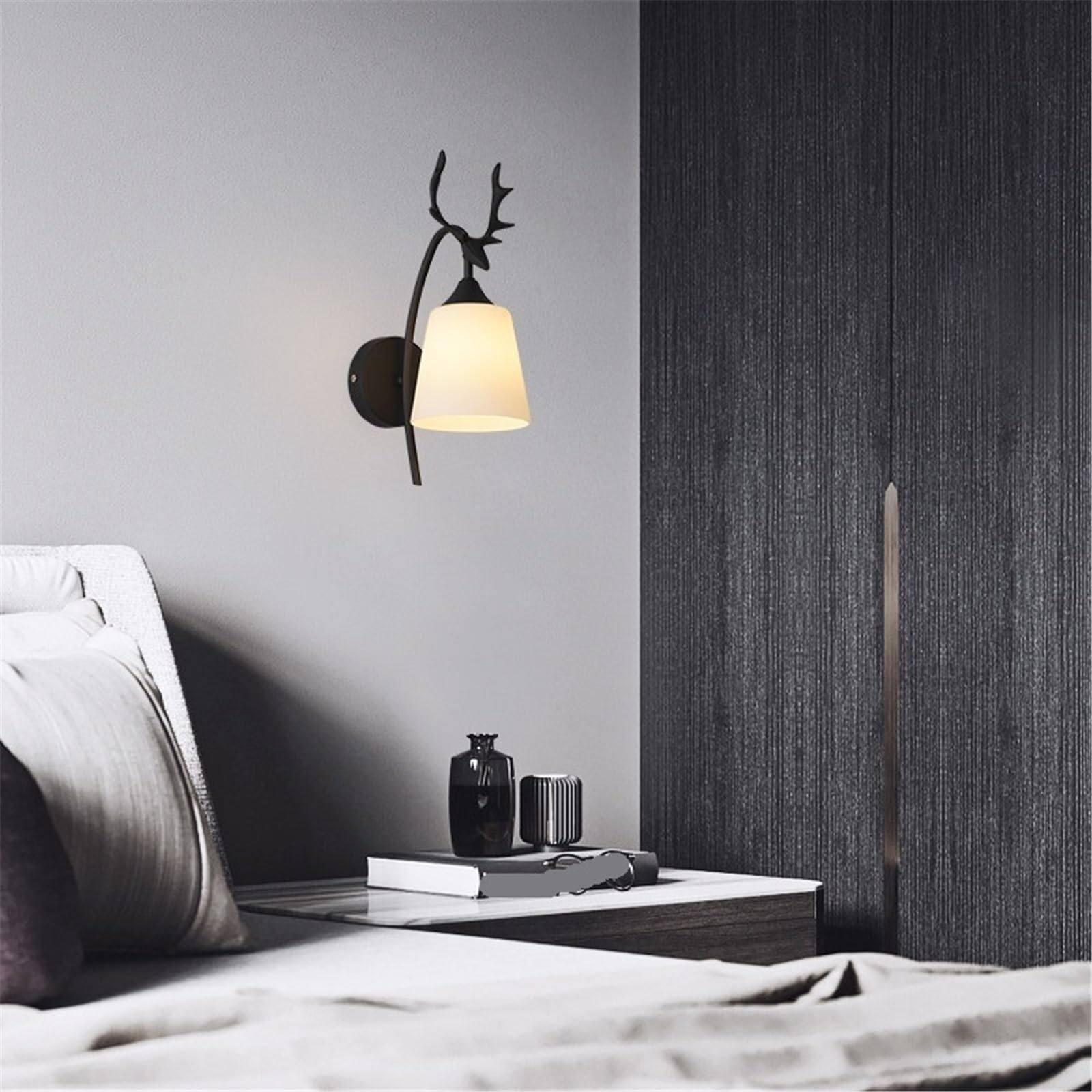 Sypialnia Golden Deer Head Iron Wall Sconce Frosted Glass Lamp