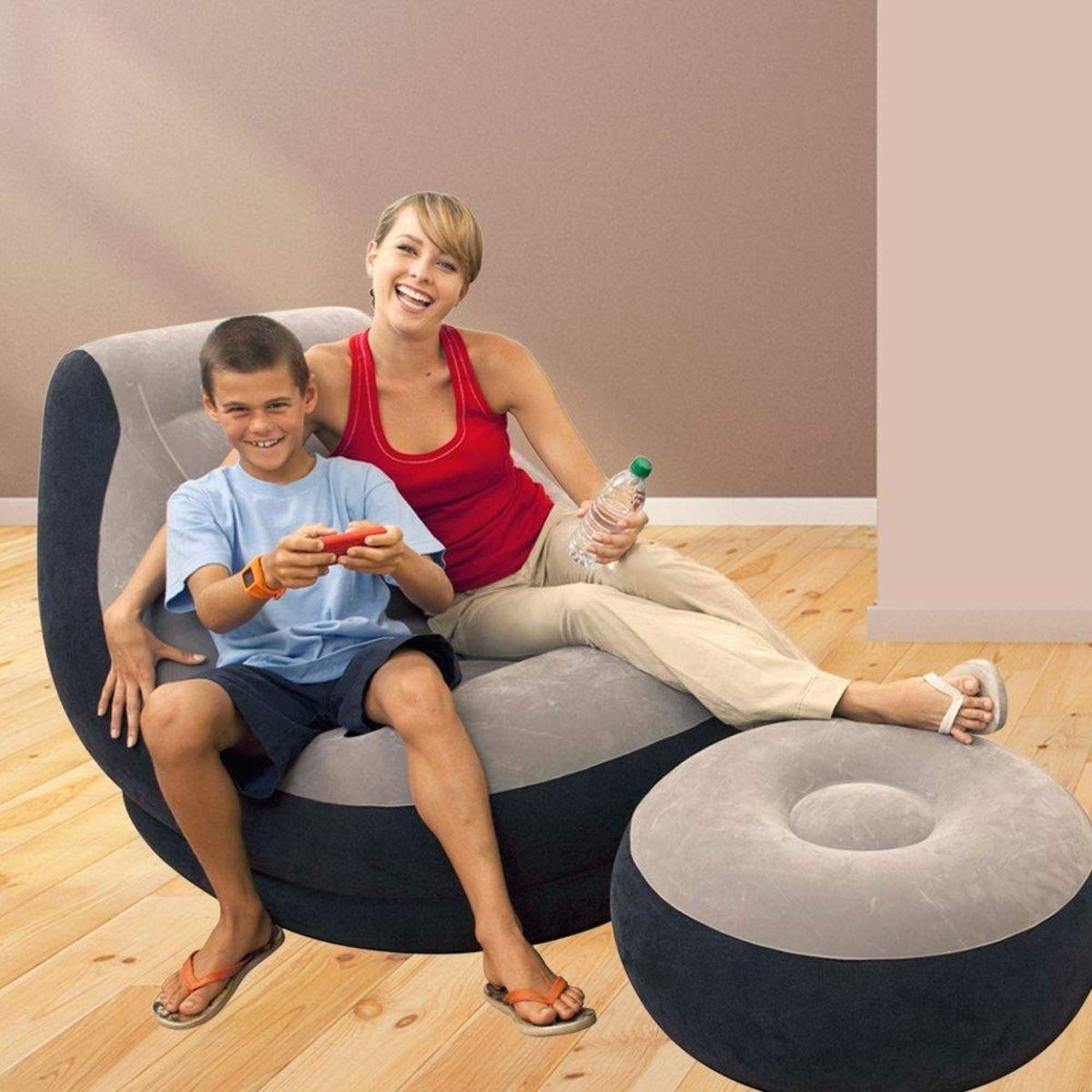 Intex 68564NP, Poltrona Lounge 102 x 137 x 79 cm, con Poggia Piedi 64 x 28 c, Grigio/Nero, Tinta Unita