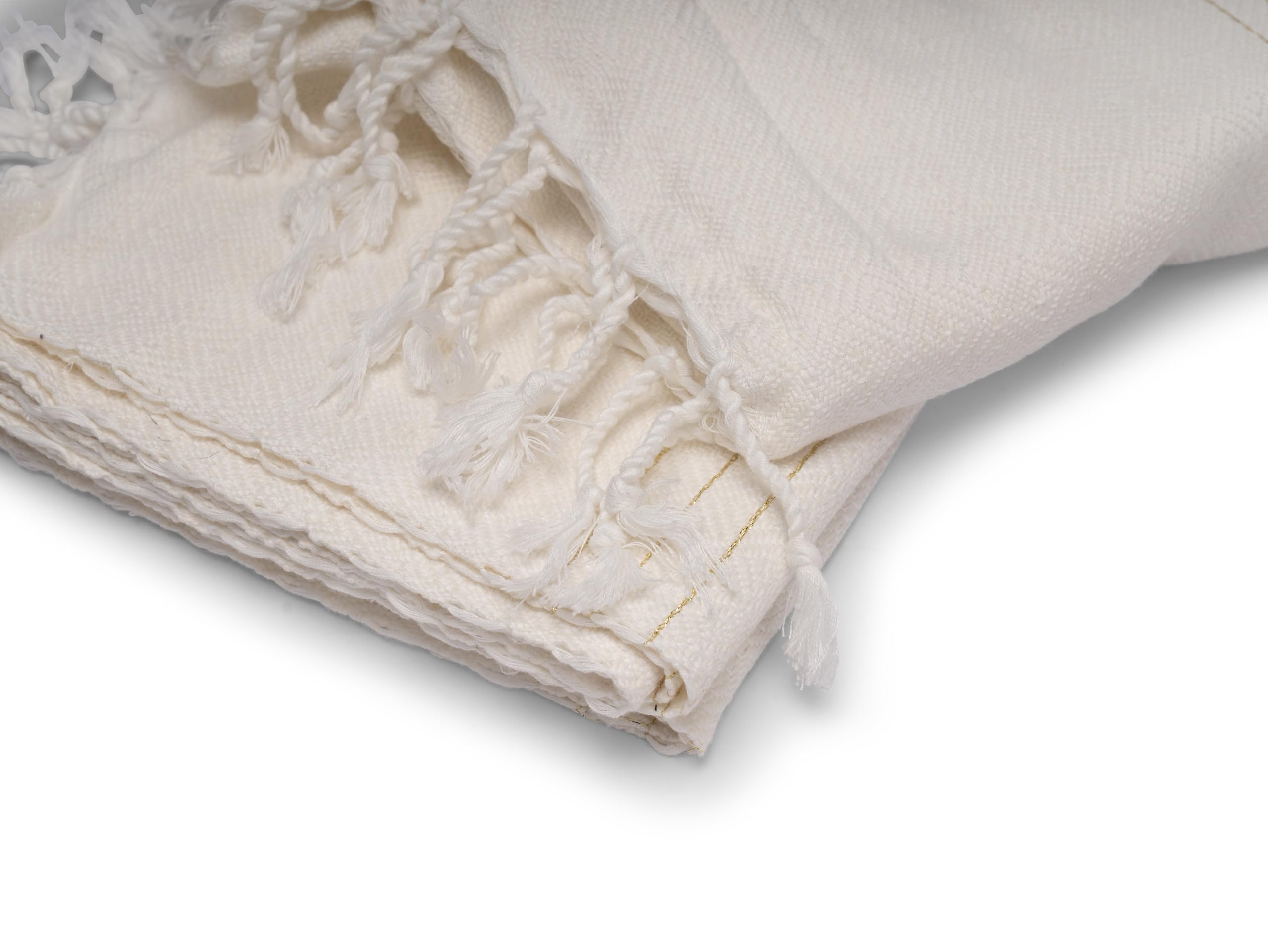 Serviette fouta marocaine en coton avec motif losanges et rayures dorées, 100 x 200 cm, blanc avec franges.