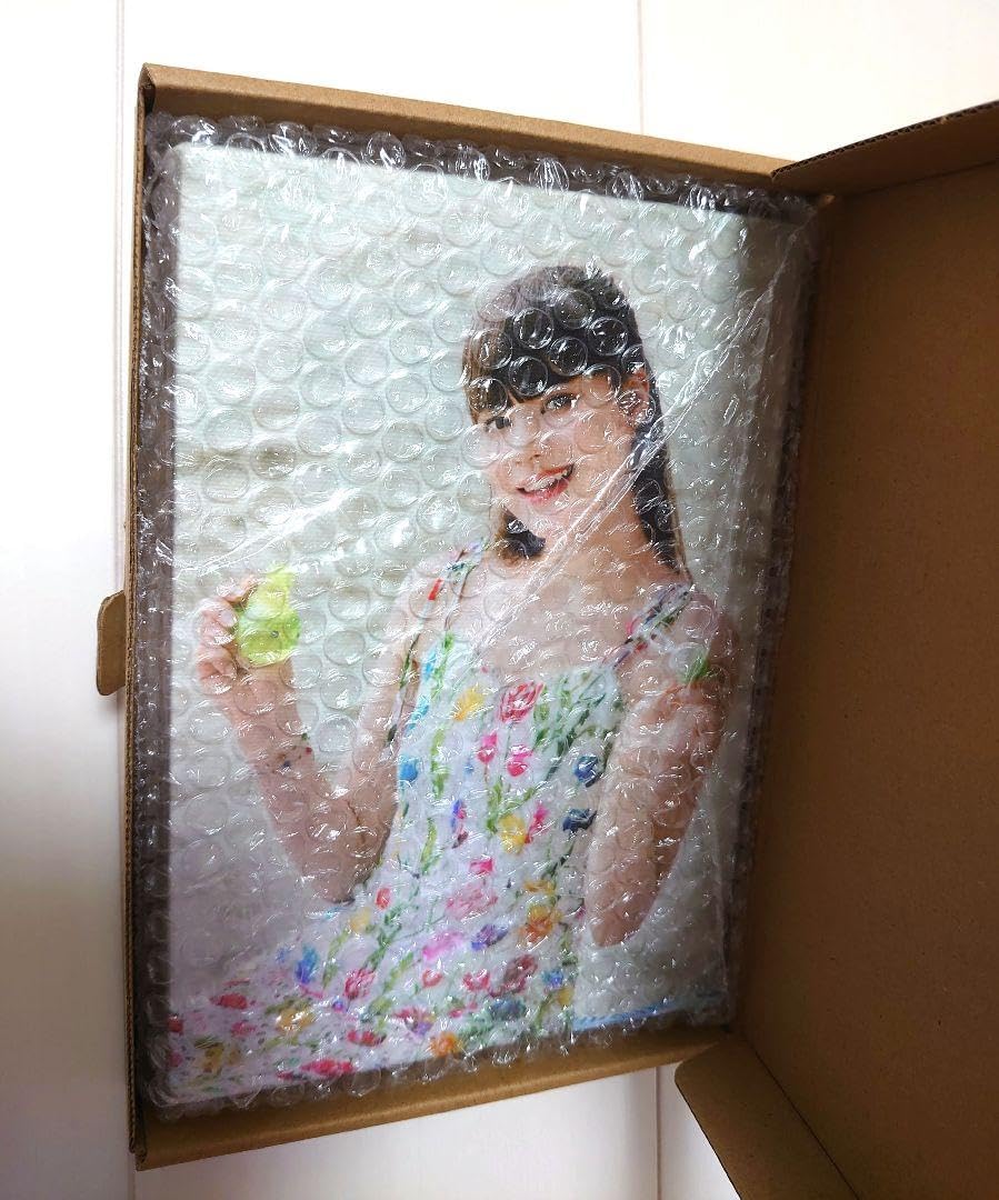 Amazon.co.jp: NiziU アートボード NINA ニナ : 文房具・オフィス用品