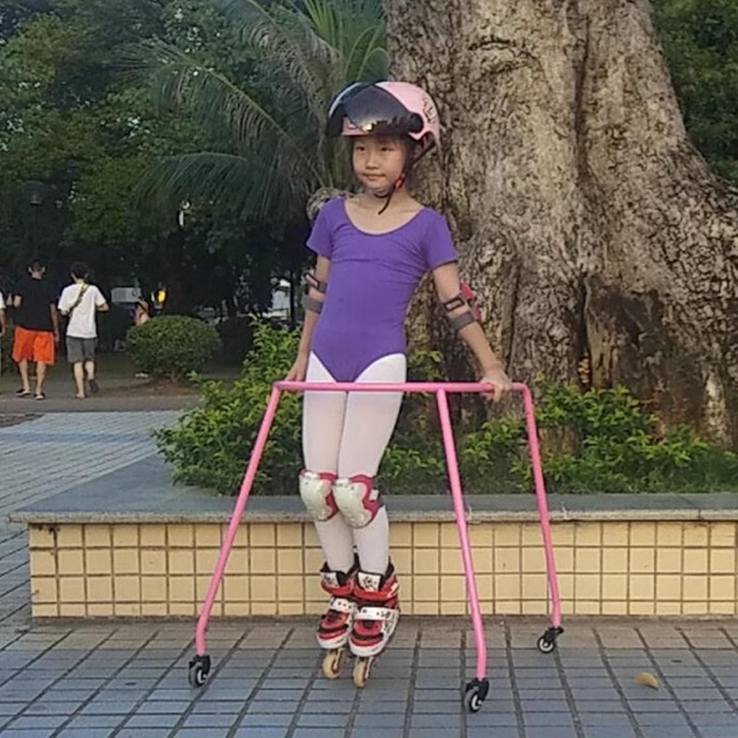 Pomoc dla początkujących łyżwiarzy, dzieci chłopcy dziewczęta skate trener - 4 kółka, lekki sprzęt ochronny do jazdy na łyżwach, samokontroliści