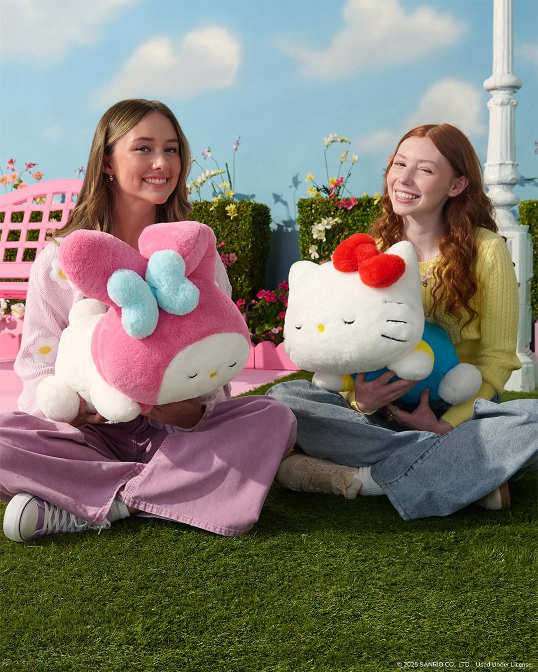 Hello Kitty and Friends - 18-inch Sleeping Plush: (Classic) Hello Kitty