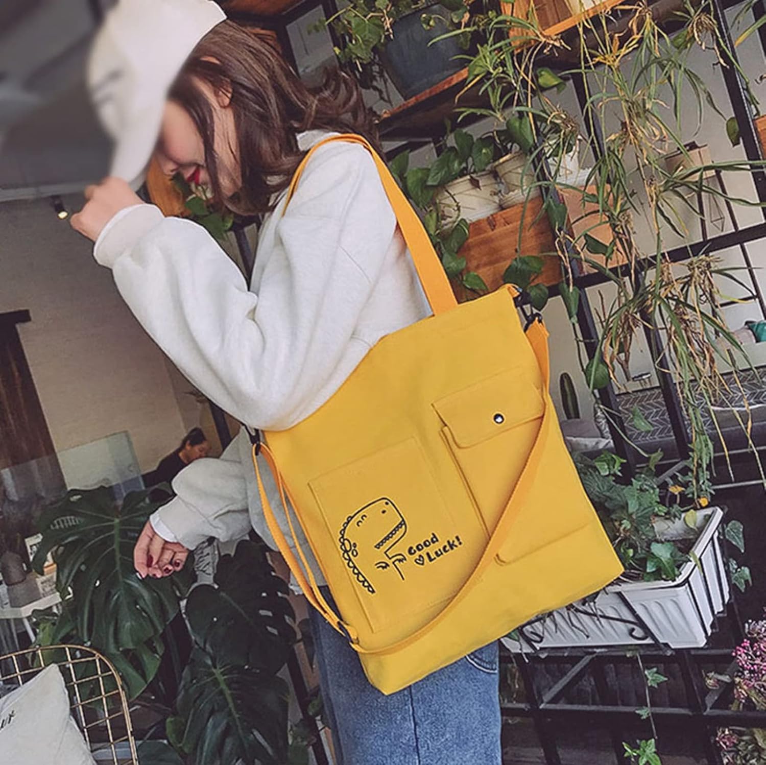 縦33✖️横44マチ8.5センチ大容量トートバッグ黒とオレンジのオシャレ