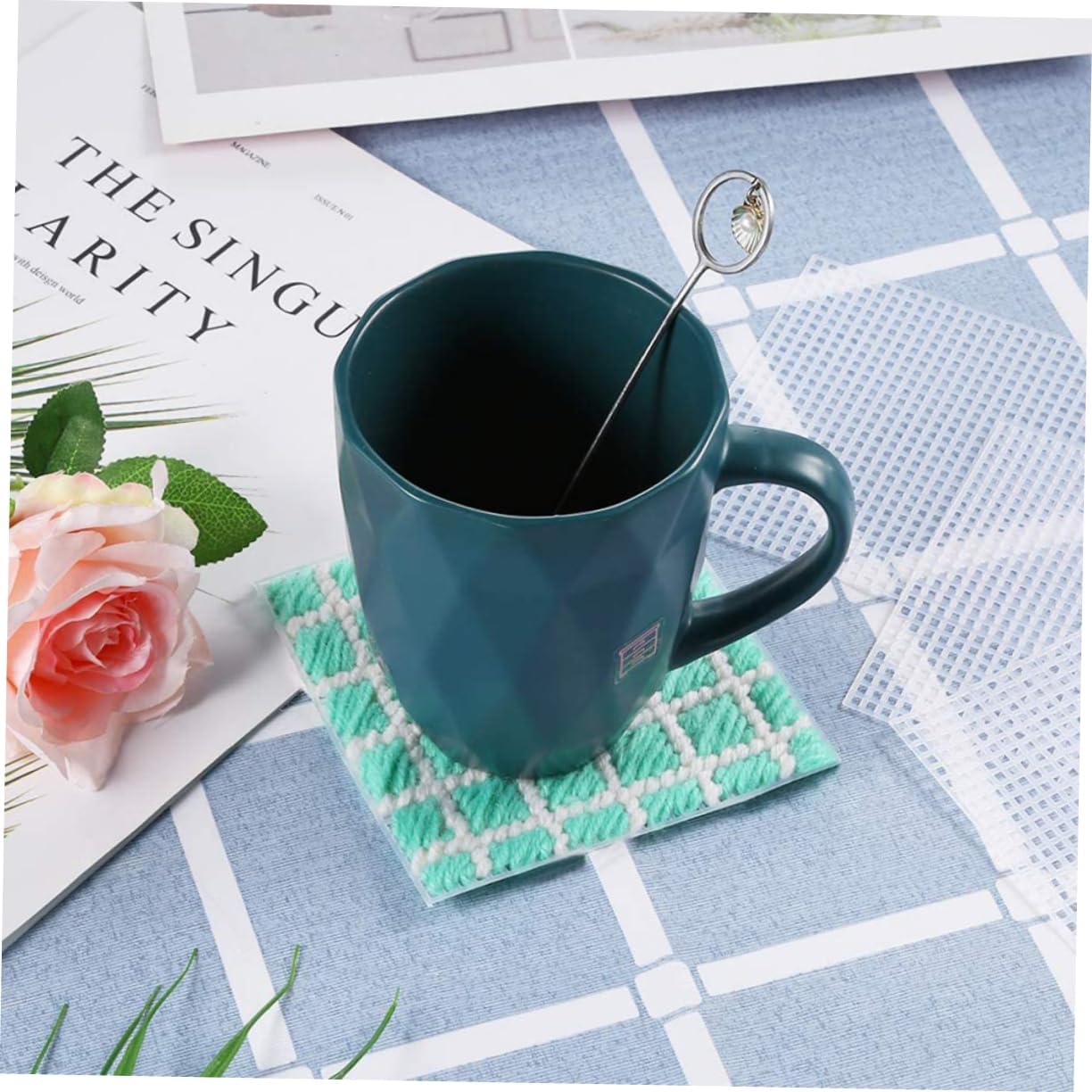 Beatifufu 30pcs Mesh Plastic Canvas Sheets Square Embroidery DIY Cross-Stitch Mesh Plastic Canvas Sheets Lightweight Easy Storage