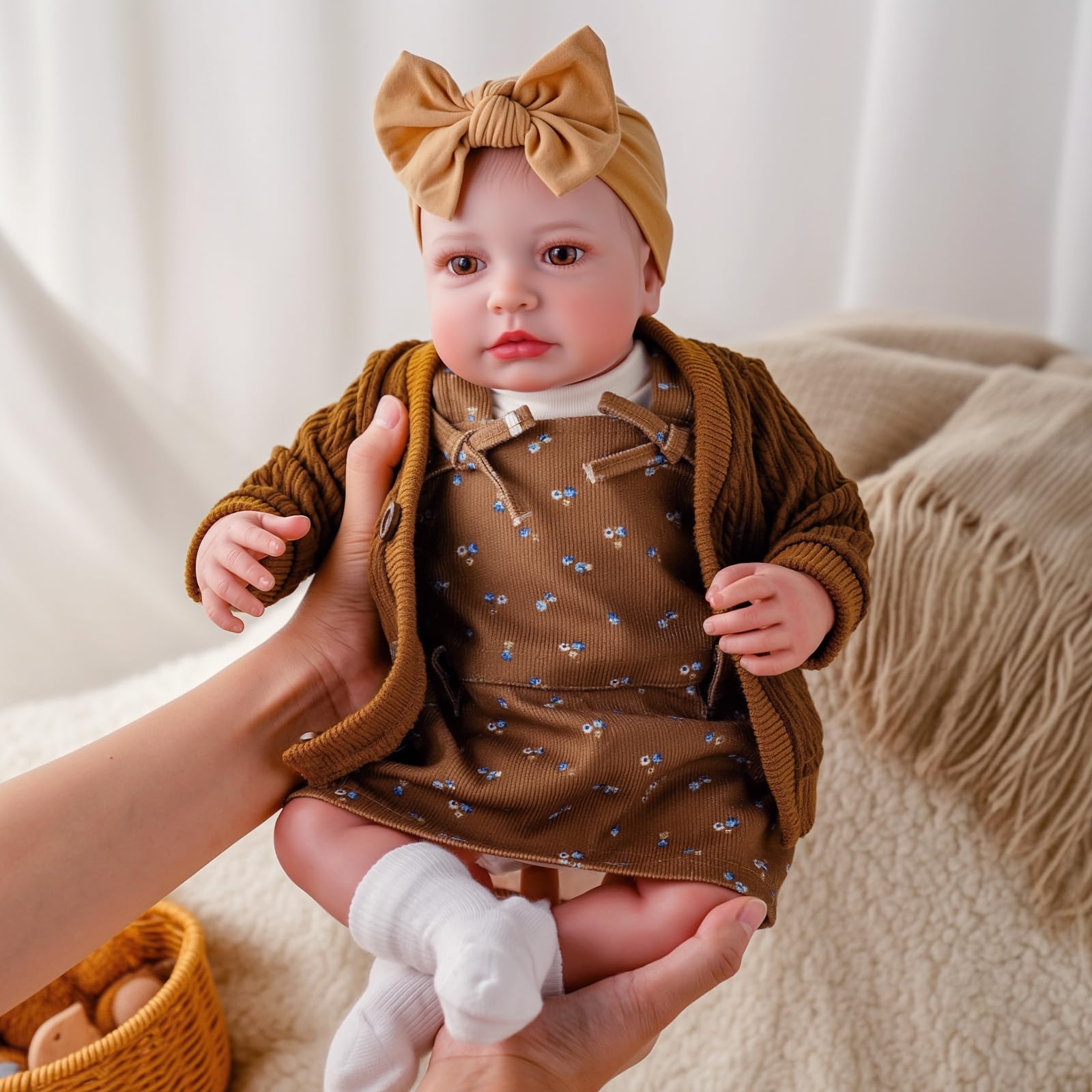 BABESIDE Reborn Baby Mädchen Puppe, 20 Zoll Vinyl Puppen mit Weichem Körper | Reborn Baby Doll mit Kleiderset, lebensechte babypuppen mit Stoffkörper, Vinylarmen und -beinen, Demenzpuppe für Senioren