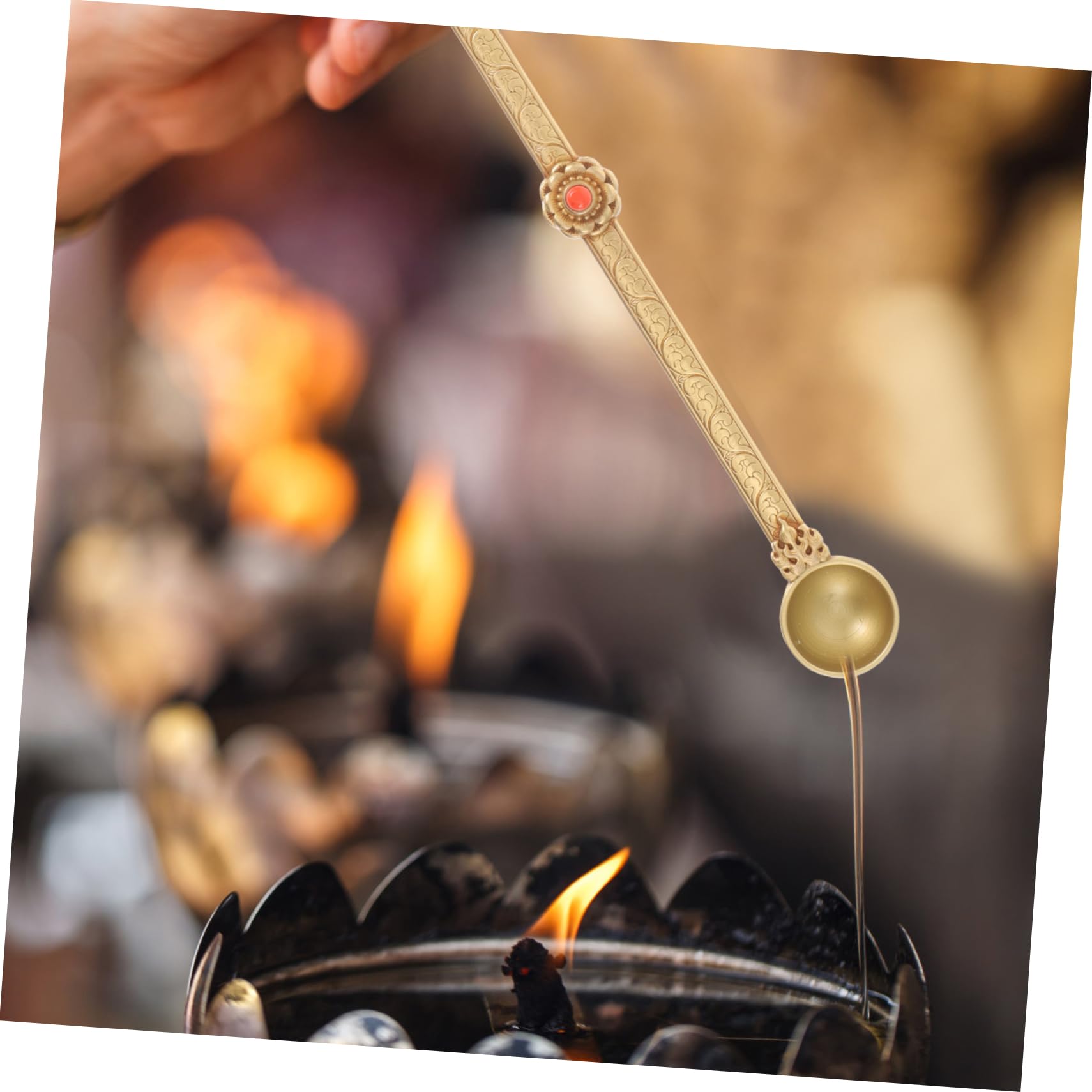 PRETYZOOM Handgefertigter Hawan Löffel aus Messing Tibetischer Löffel mit Langem Stiel zum Ausgießen von Ghee bei Ritualen