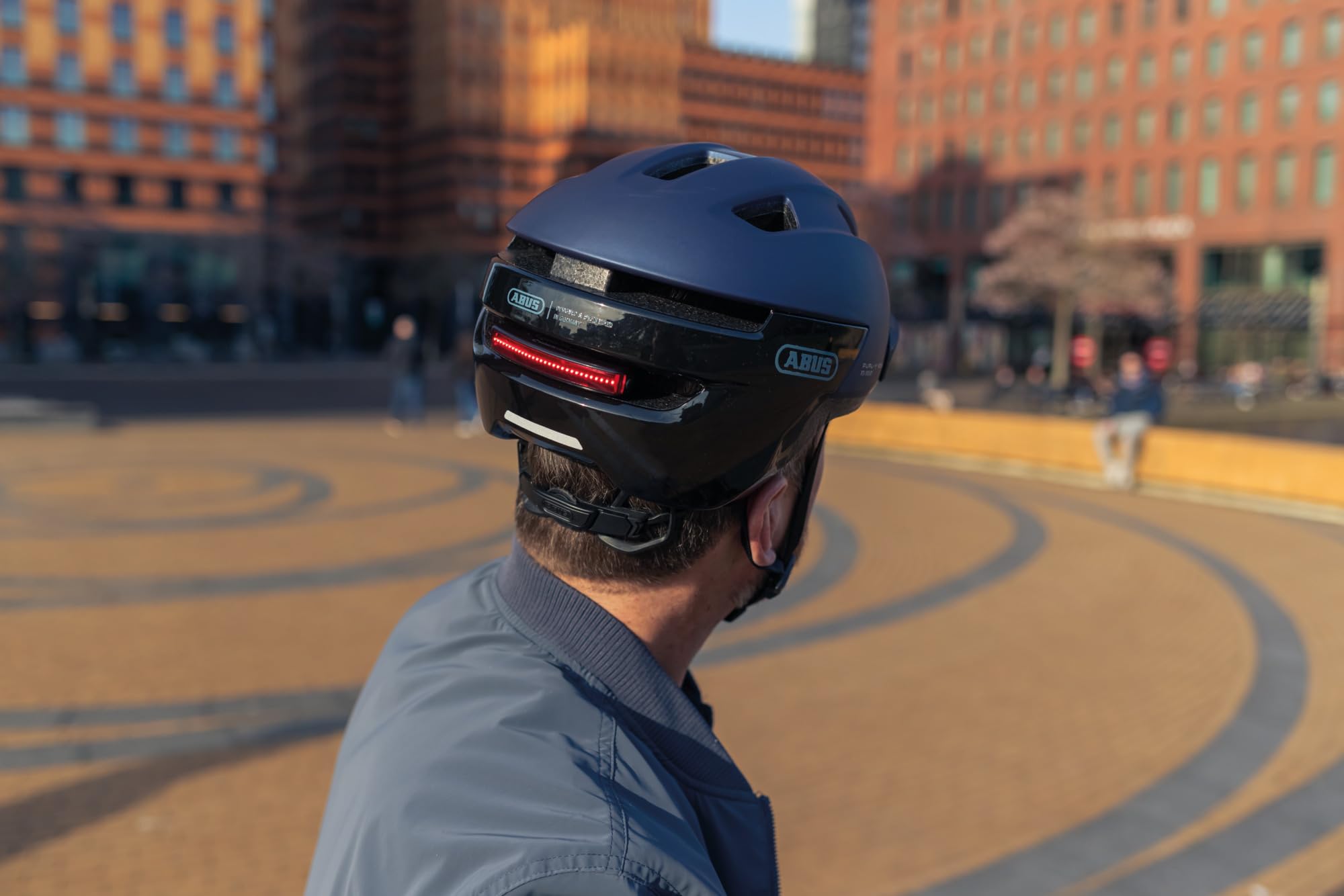 Kask rowerowy ABUS PURL-Y ACE ze światłem LED - odpowiedni do jazdy na rowerach elektrycznych i pedelekach - modny kask ochronny NTA dla dorosłych i nastolatków - zielony (miętowy), rozmiar L