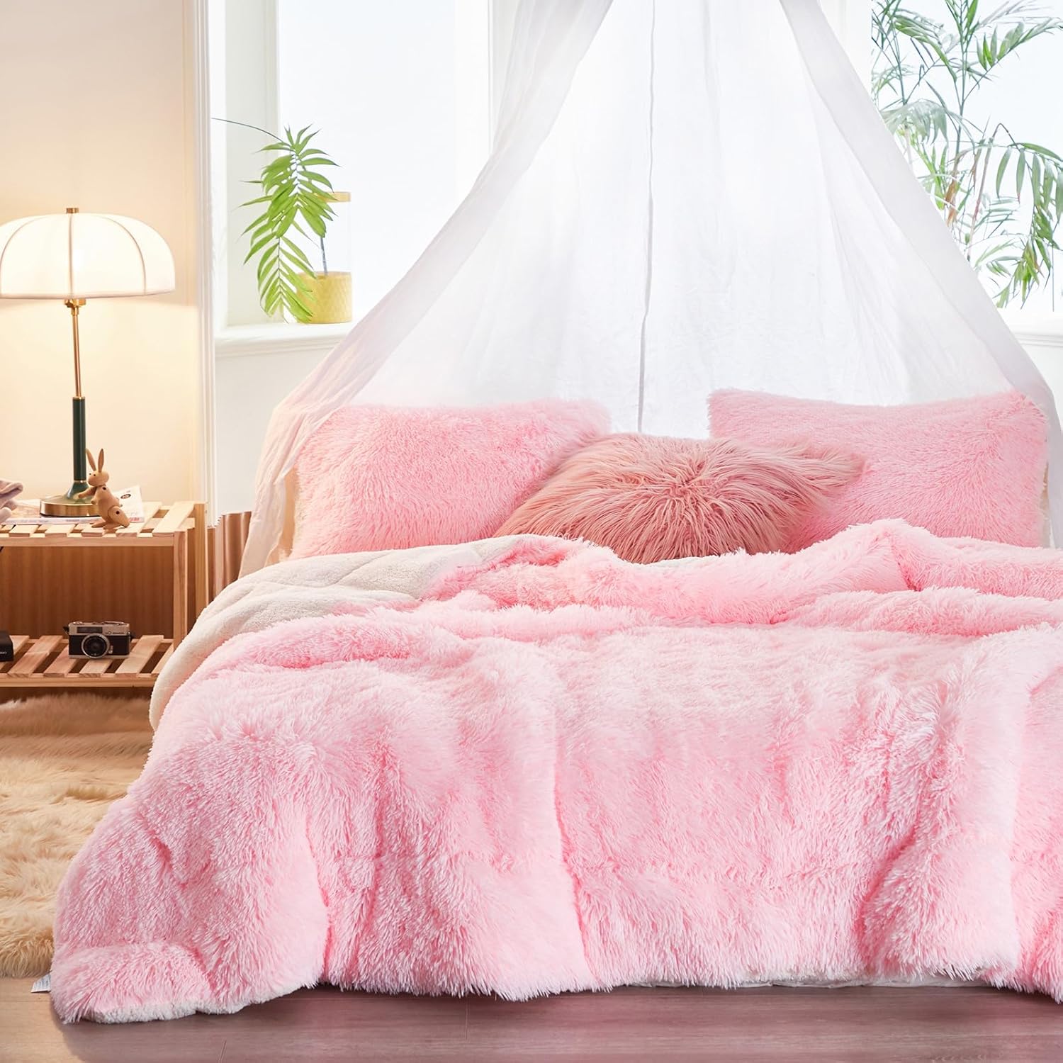 Flysheep Luxury Faux Fur Shaggy Comforter Set Full/Queen Size, Plush & Sherpa Reversible Comforter Pink, 3 Pieces Fluffy Fuzzy Bedding Set Ultra Soft and Warm for Winter (1 Comforter + 2 Pillowcases) - Image 3