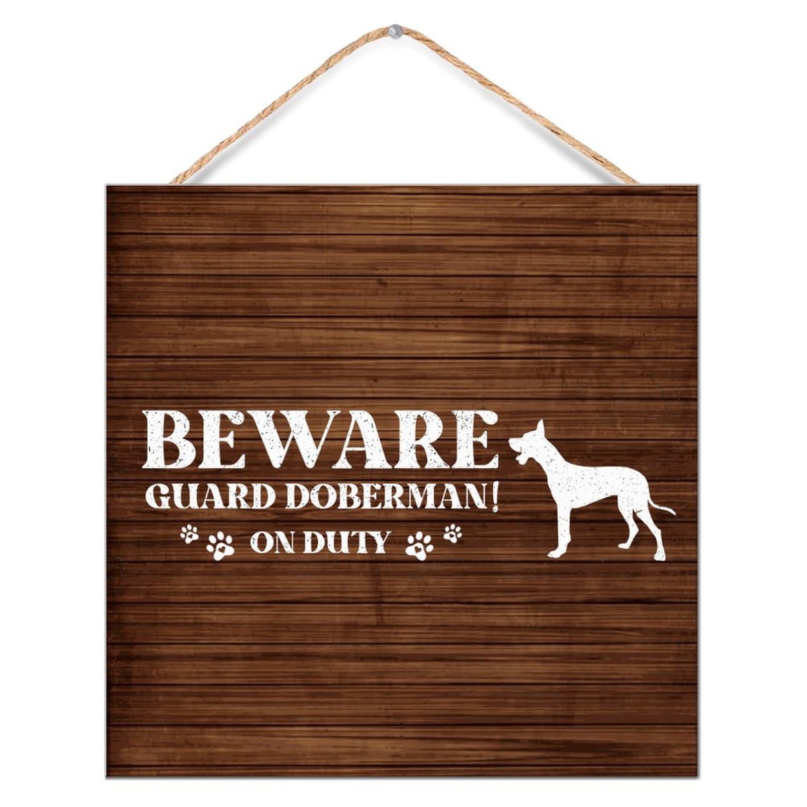 Cartel de madera de advertencia Beware Guard Dog contra visitas inesperadas