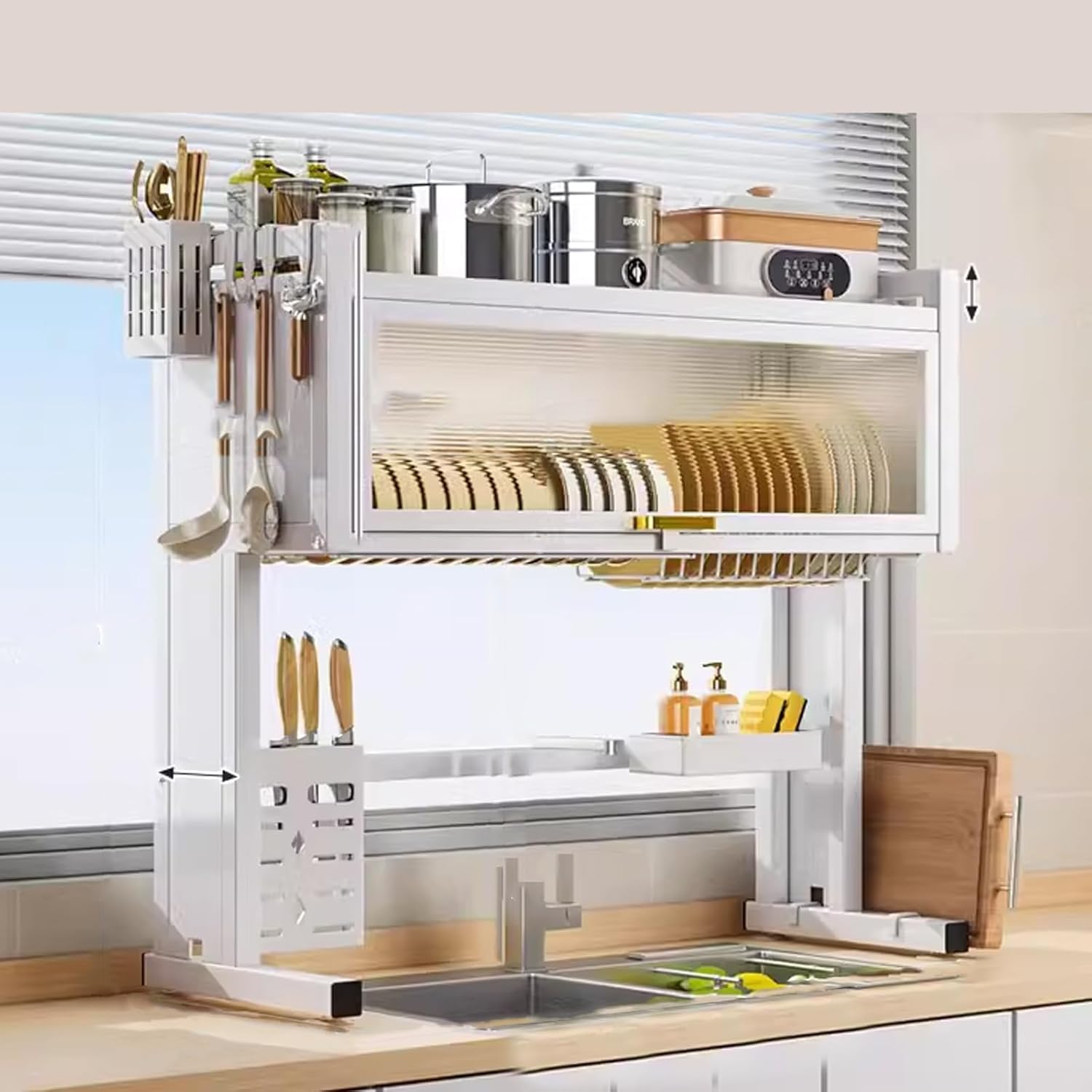 Égouttoir à vaisselle au plan de travail dégagé pour grande cuisine familiale