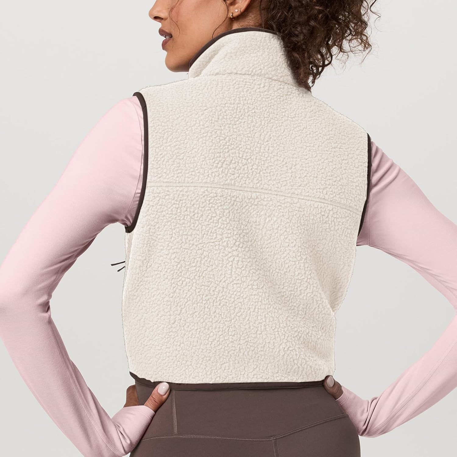 Cropped Fleece Vest Women Sleeveless Stand Collar Zip Up Sherpa Jacket Fall Winter Warm Coats Outerwear with Pockets - Image 3