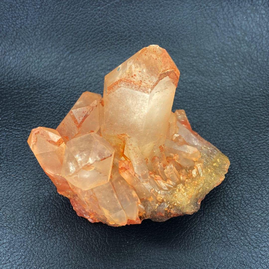 Amazon.co.jp: 浄化 超強いパワー ピンクヒマラヤクラスター