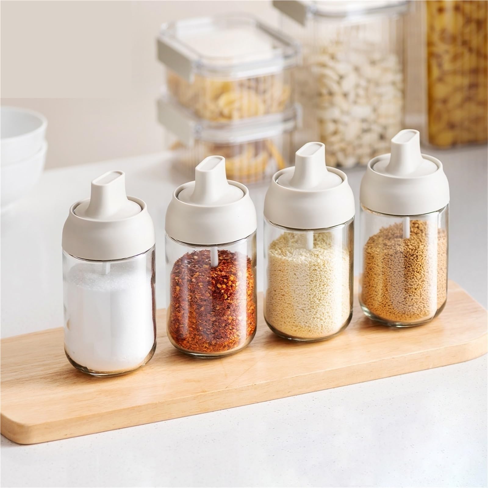 Barattolo di spezie da 4 pezzi con coperchio Set lattine for condimenti alle erbe cucchiaio plastica Contenitore conservazione del sale Scatola tenuta for condimento al pepe per Cucina