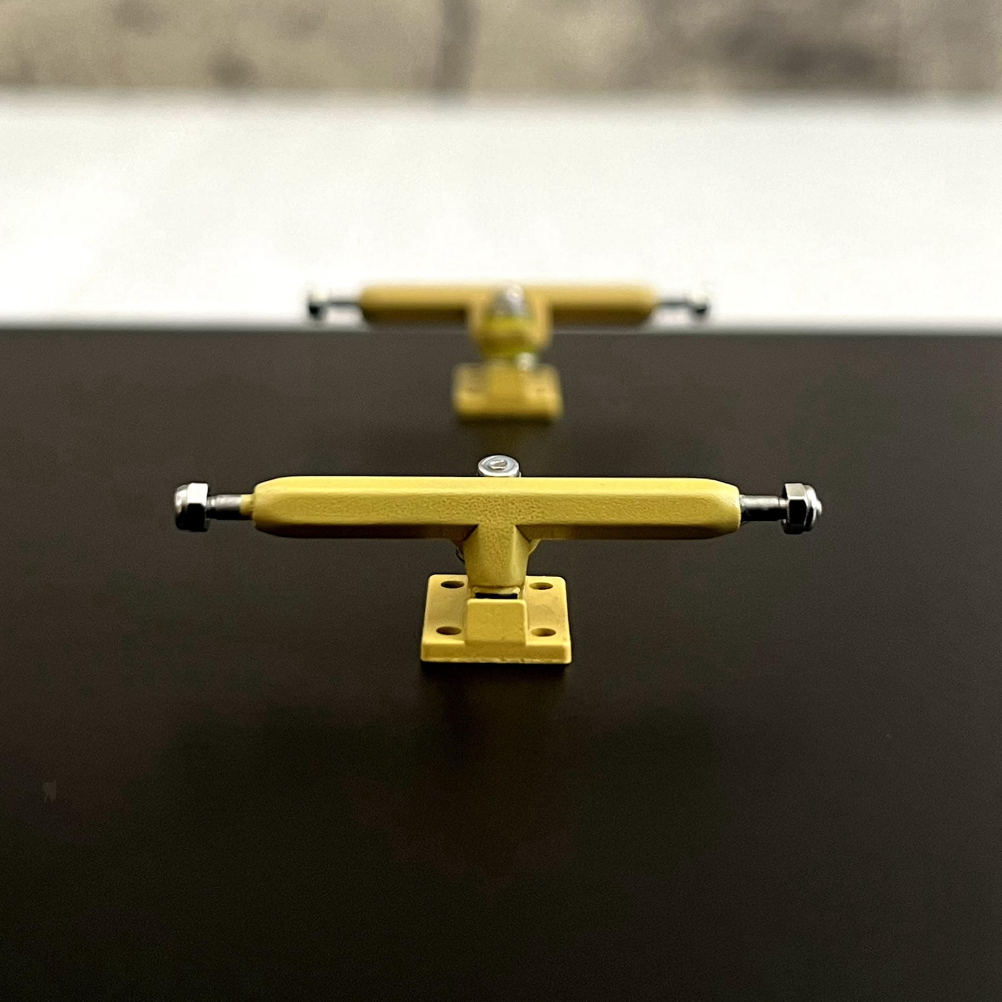 NOAHWOOD Pro Fingerboard 34mm 666Hex Truck (34mm Ochre)
