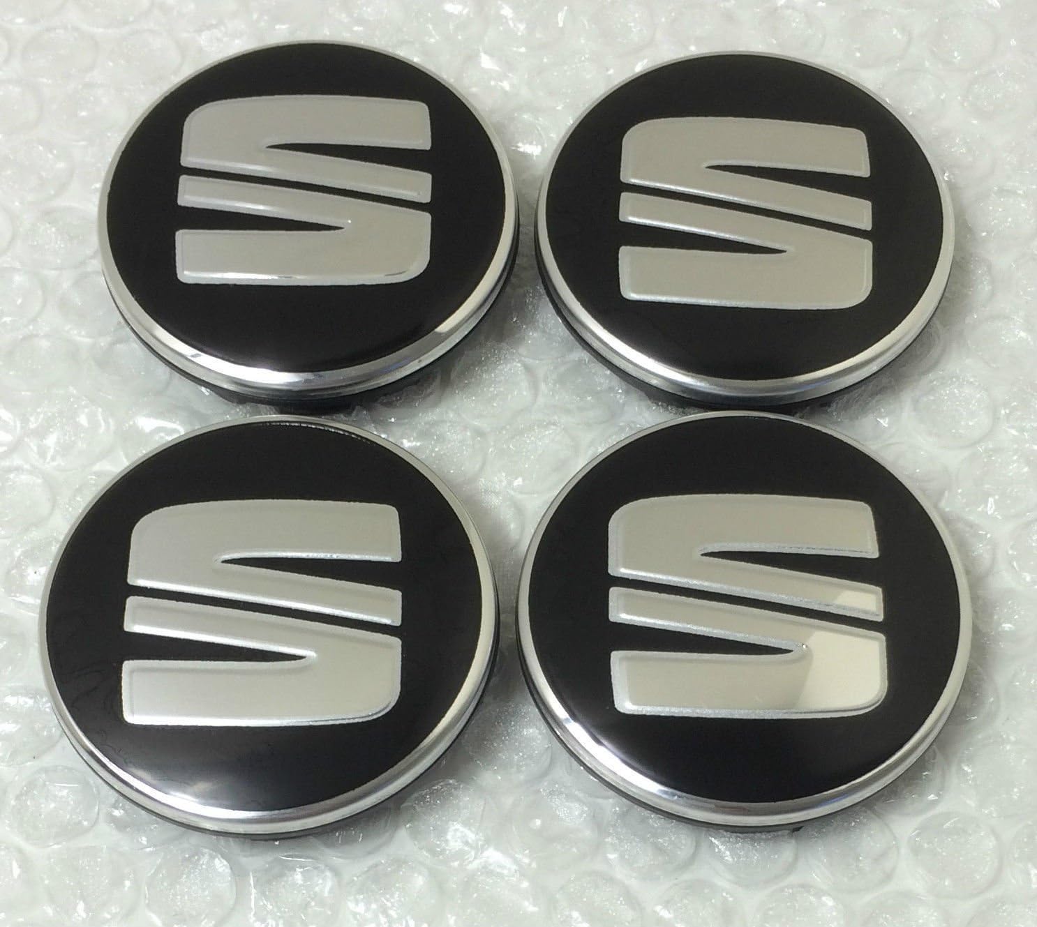 Lot of 4 Logo SEAT 56mm BLACK SILVER Centre Wheel Hub Hub Wheel rim emblem rims badge Hub Cover 5F0601171 FR SPORT PERFORMANCE IBIZA LEON ALHAMBRA AROSA ALTEA MII TOLEDO And other models
