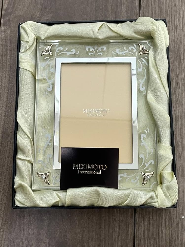 Mikimoto ミキモト パール　写真立て Amazon.co.jp: MIKIMOTO ミキモト クリアフォトフレーム パール