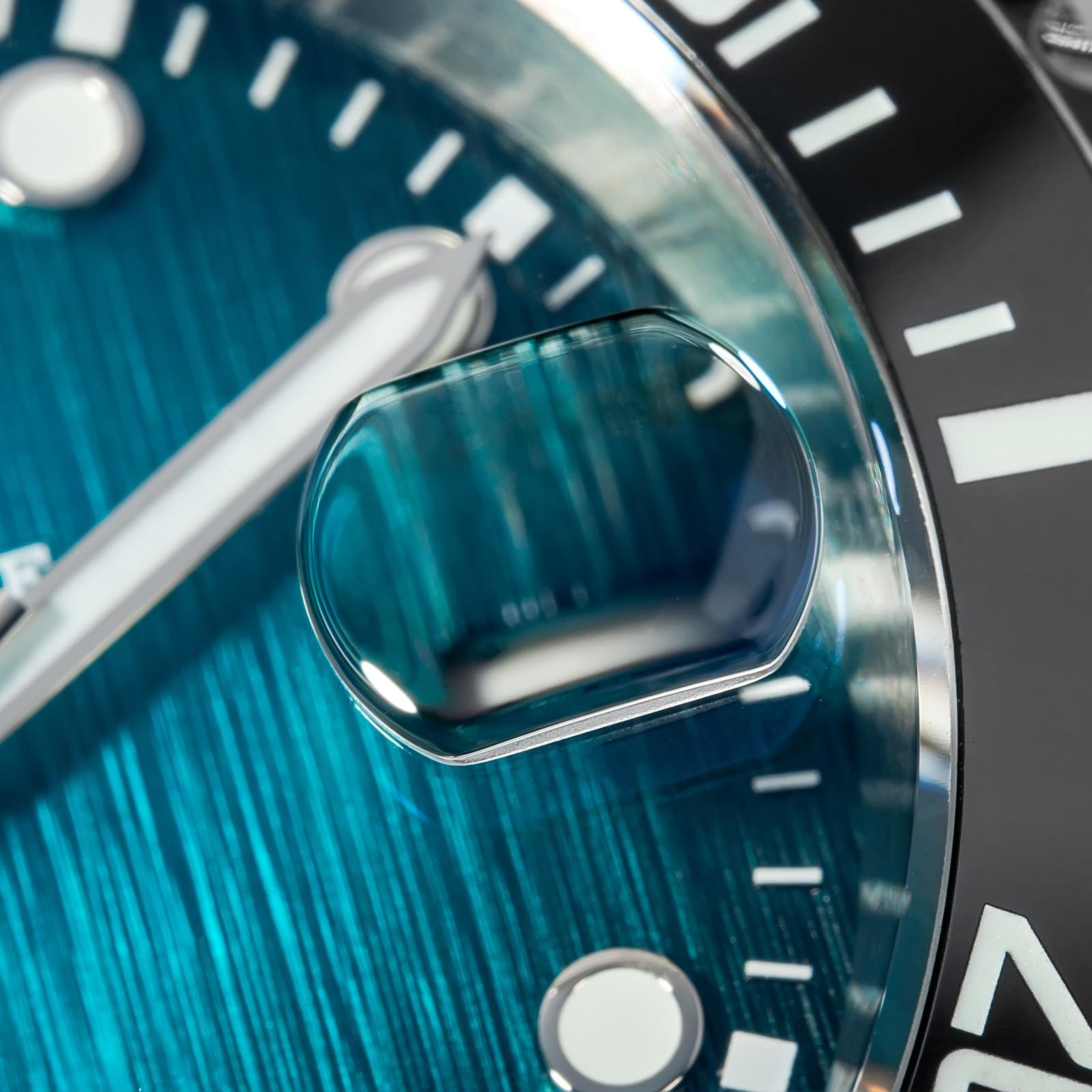 ADDIESDIVE Automatikuhr Herren BGW9 Leuchtend Saphirglas Uhrwerk 8215 mechanisch wasserdicht 200m analoge Herrenuhr Edelstahlarmband AD2536