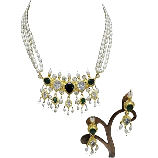 MOTI Tanmani Set with Earrings