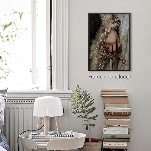 Miniatura 5 de WLZWD Póster victoriano oscuro Moody retro antiguo gótico, arte de pared vintage con encaje de mano sosteniendo espada, pintura en lienzo para