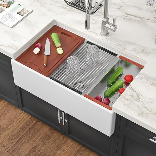 Farmhouse Sink 33 Inch - Couoko White Apron Front Workstation Fireclay Farm Sink Large Deep Ceramic Single Bowl Farmhouse Kitchen Sinks with Luxury Accessories, 33" x 20" x10"