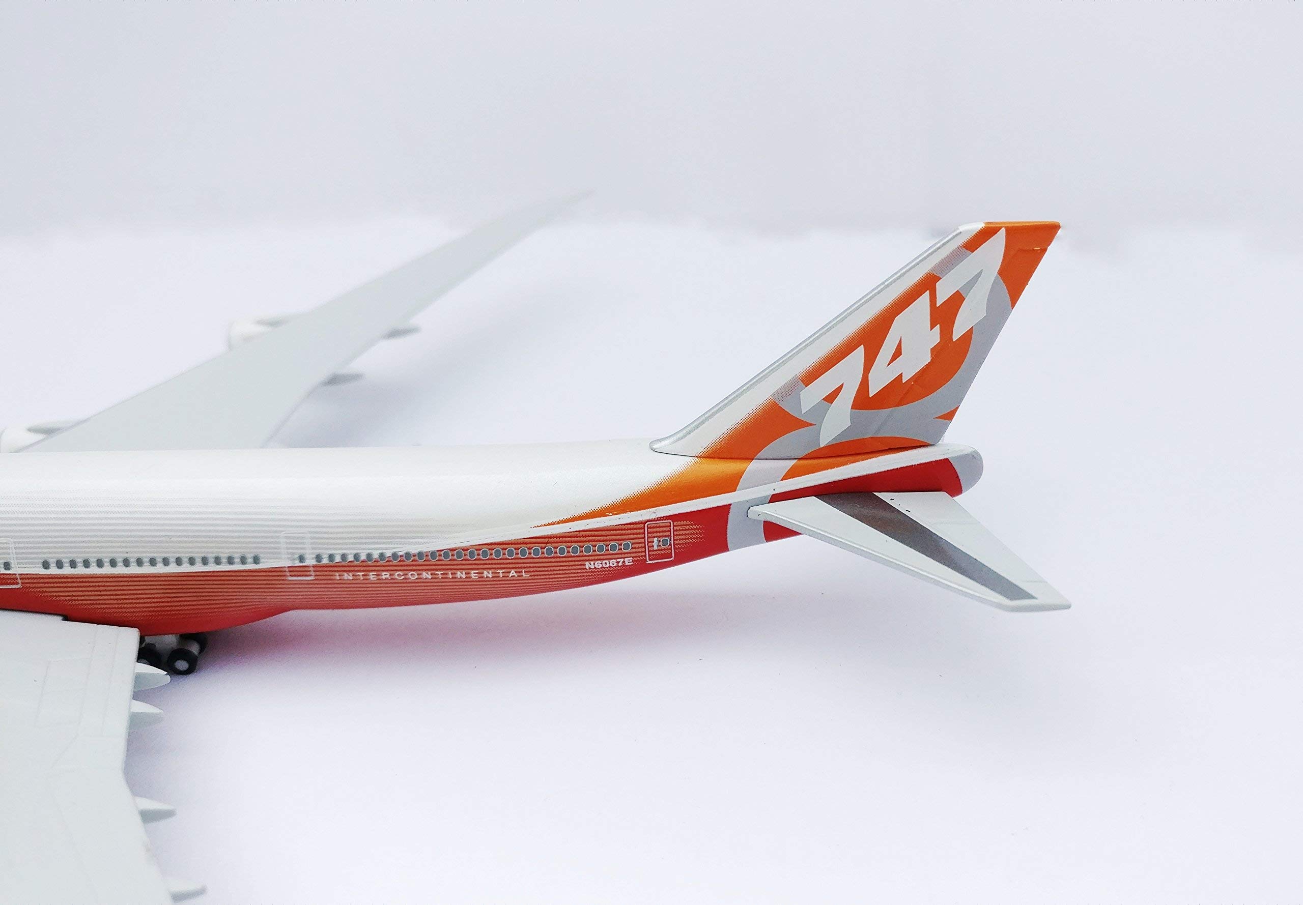 Buy Hogan Wings Boeing 747-8, Scale 1:500 (Multicolour) Online at
