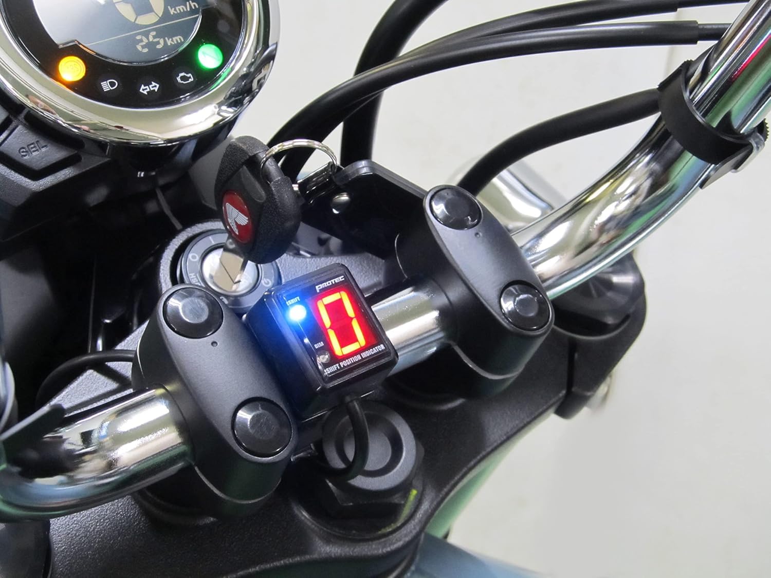 アイプロ製★シフトインジケーター APHD 赤 DAX125 JB04 JB06 即納】アイプロ製☆シフトインジケーター 感応式 APHD 赤 DAX125