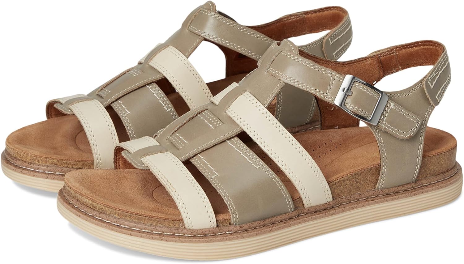 Clarks womens Arwell Sun
