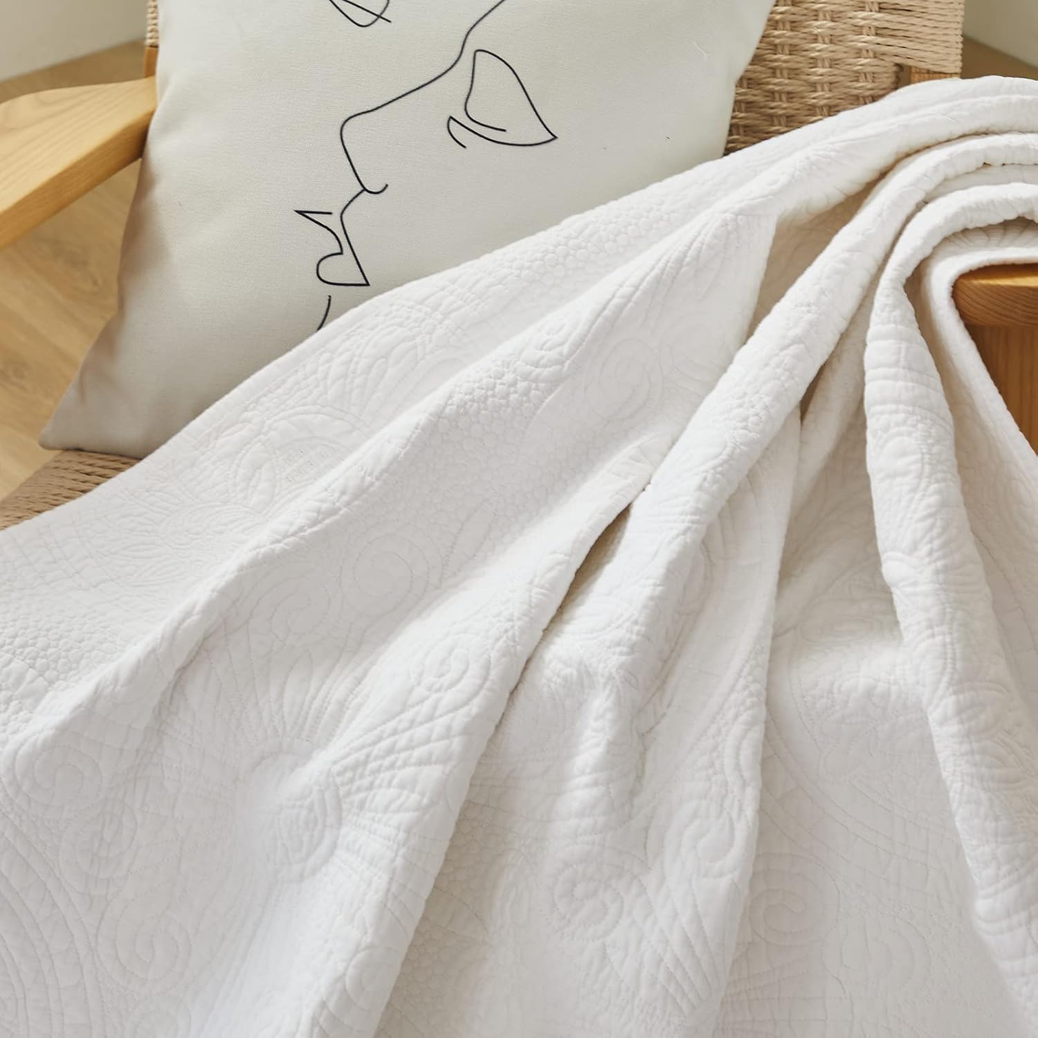 Brandream White Boho Sunflower Medallion Quilt Cotton Quilted Throw Blanket for Bed Couch Daybed 47 X 60 Inch Decorative Throw Blankets - Image 3