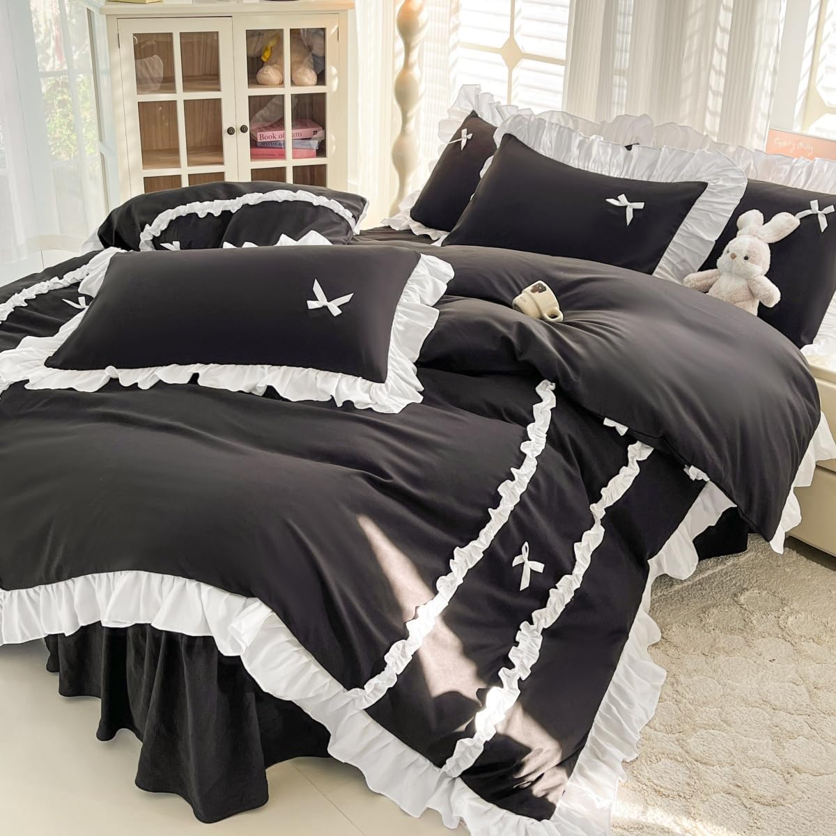 IHOUSTRIY Ruffle Duvet Cover Full Size, Cute Bedding Set Set with Bow, 3 Pieces White Ruffle Comforter Cover with Zipper and Ties, Princess Girl Bedding - Black, Full
