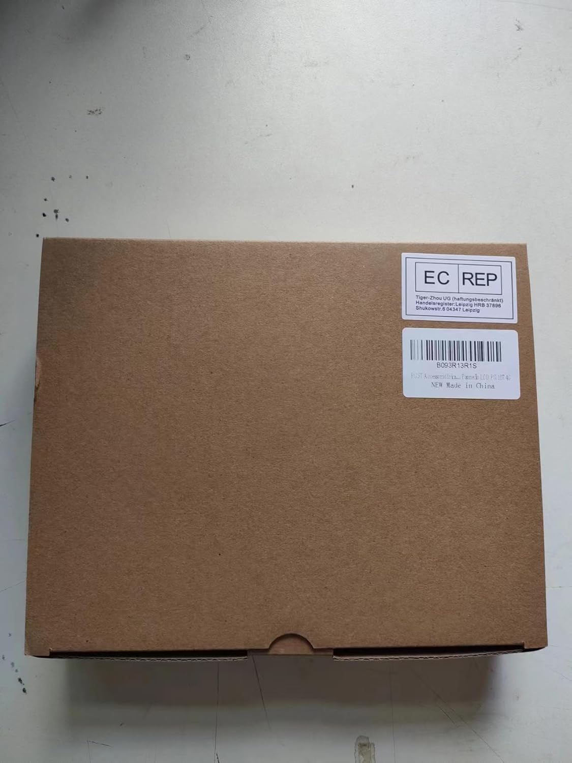 เกินview of the PGST smart alarm system components, including the main Wi-Fi host, PIR motion detector, door sensor, SOS button, and remote control.