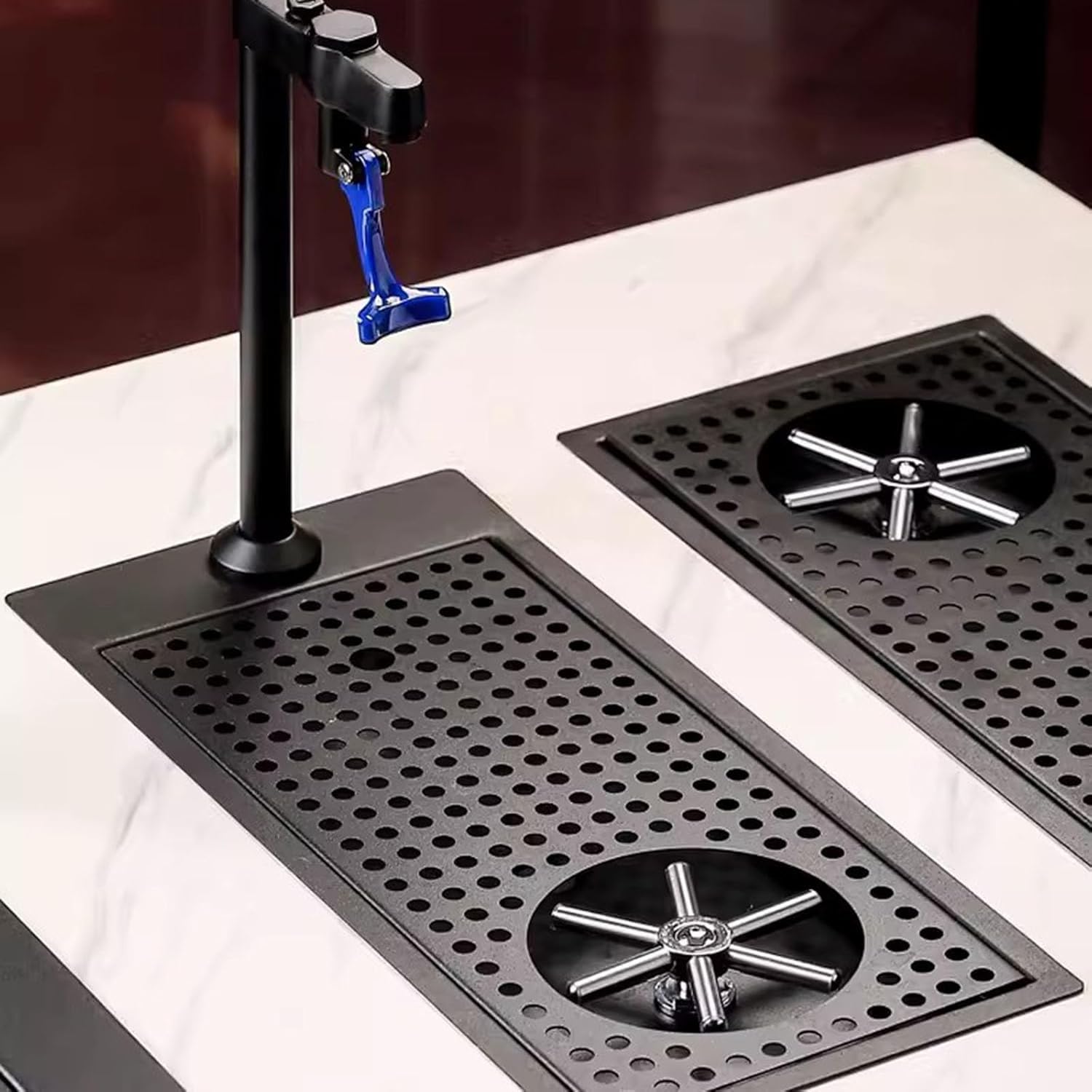 Rinçage de nettoyage de verre en acier inoxydable, lave-gobelet commercial avec égouttoir et bac d'égouttage, ensemble de robinets de remplissage en verre à pression for hôtel café restaurant.