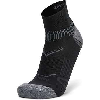 Balega Enduro Crew Socken   Gezielte Gew lbekompression f r Halt