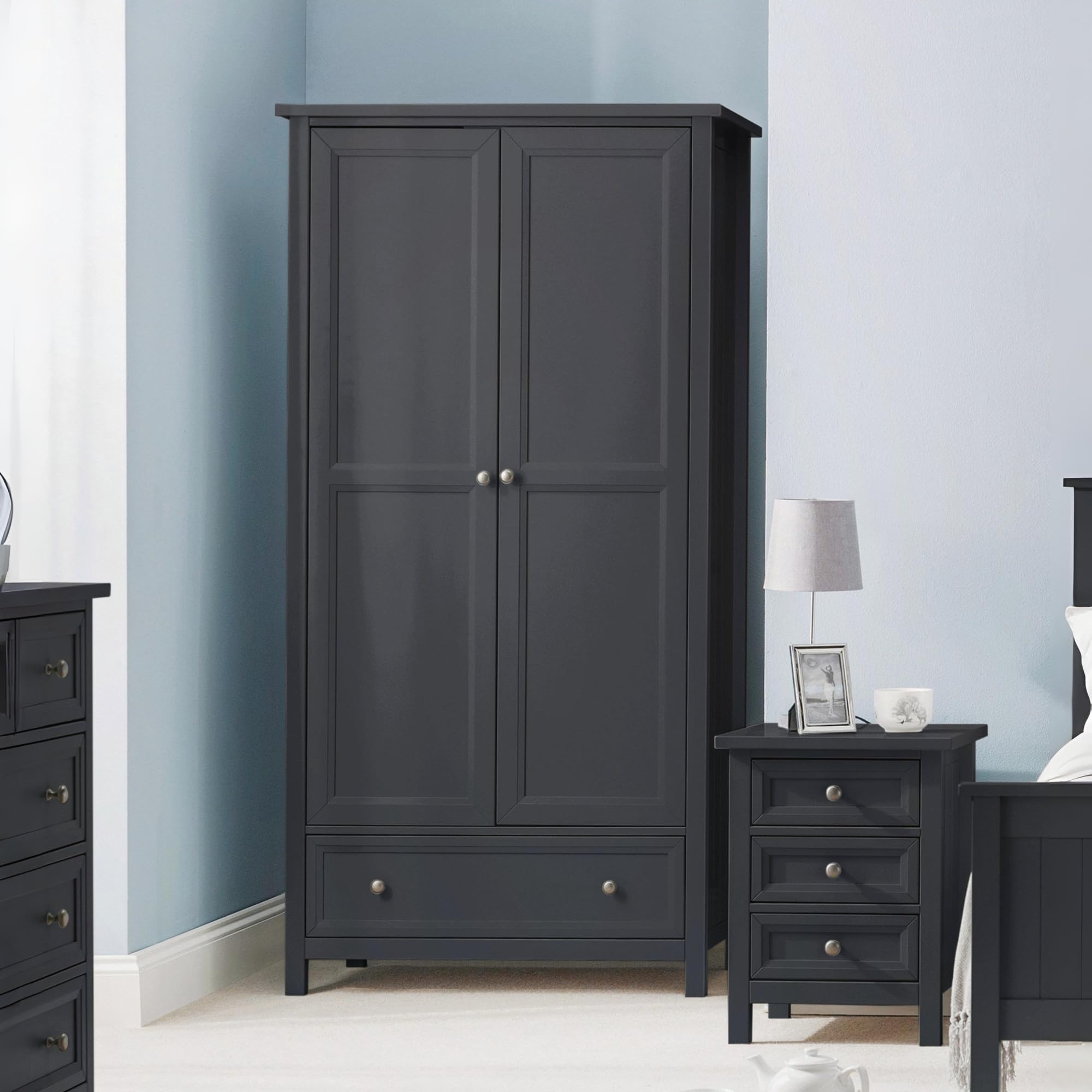 Julian Bowen - Maine Wardrobe - 2 Door 1 Drawer - Black