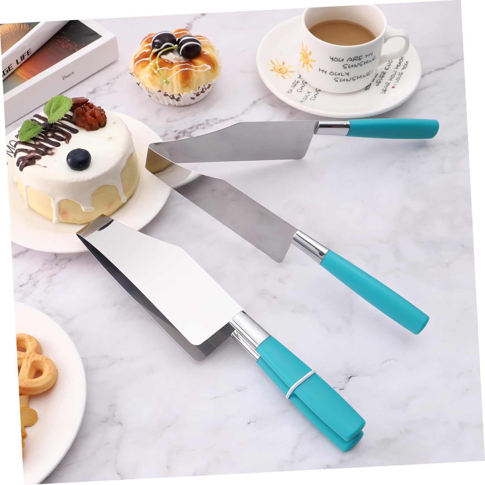 OUNONA Edelstahlkuchenschneider Slicer: 2 in 1 Kuchenmesser Und Server für Hochzeit Geburtstag Party (Zufällige Farbe)