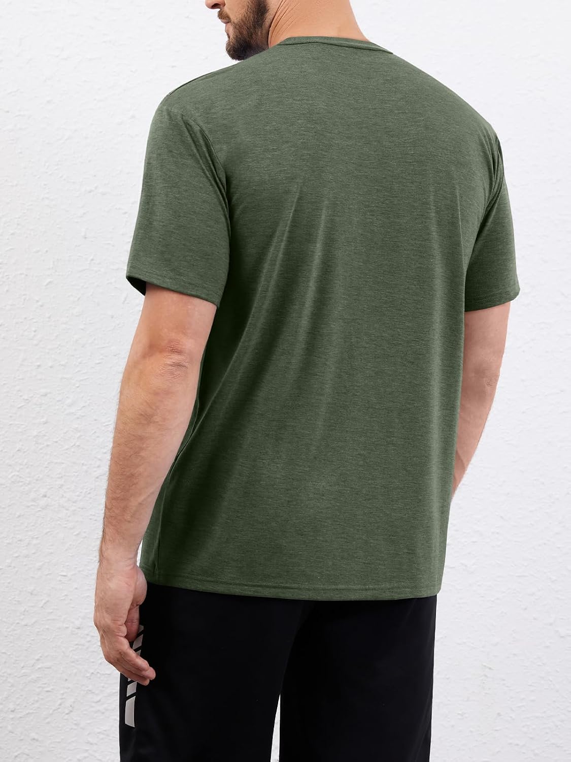 UNCLECAT Mens T Shirts Short Sleeve 2026 V Neck Casual Summer Basic Tee Tops with Pocket