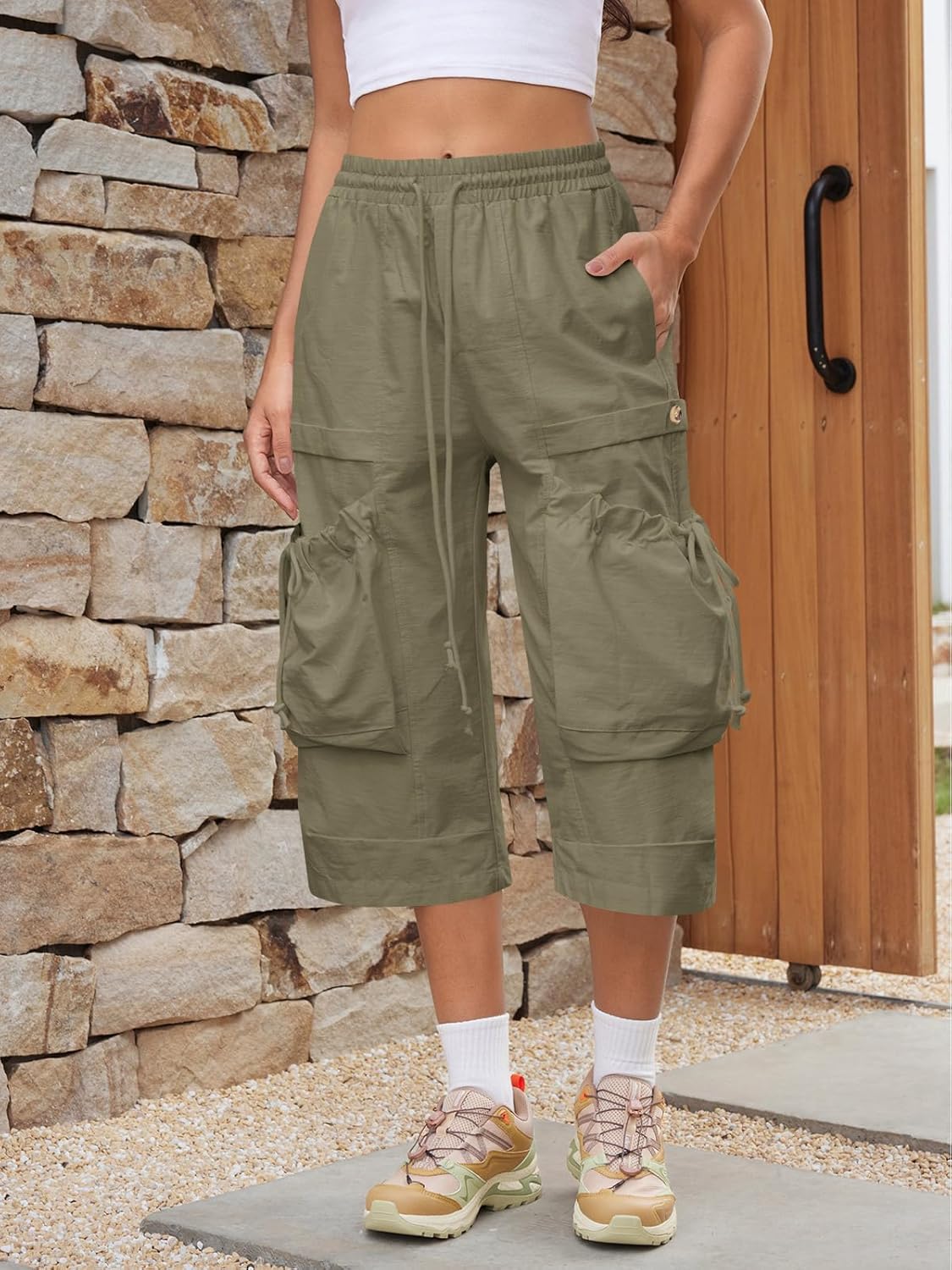 Aoysky Womens Wide Leg Cargo Capris Drawstring Elastic Waist Baggy Cropped Pants with Utility Pockets Casual Trousers