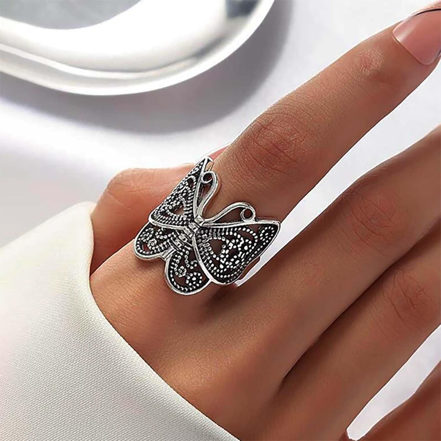 Vintage Butterfly Ring Adjustable Open Carved Texture Butterfly Wrap Ring Gold Metal Insects Knuckle Finger Rings Statement Jewelry for Women - Image 3