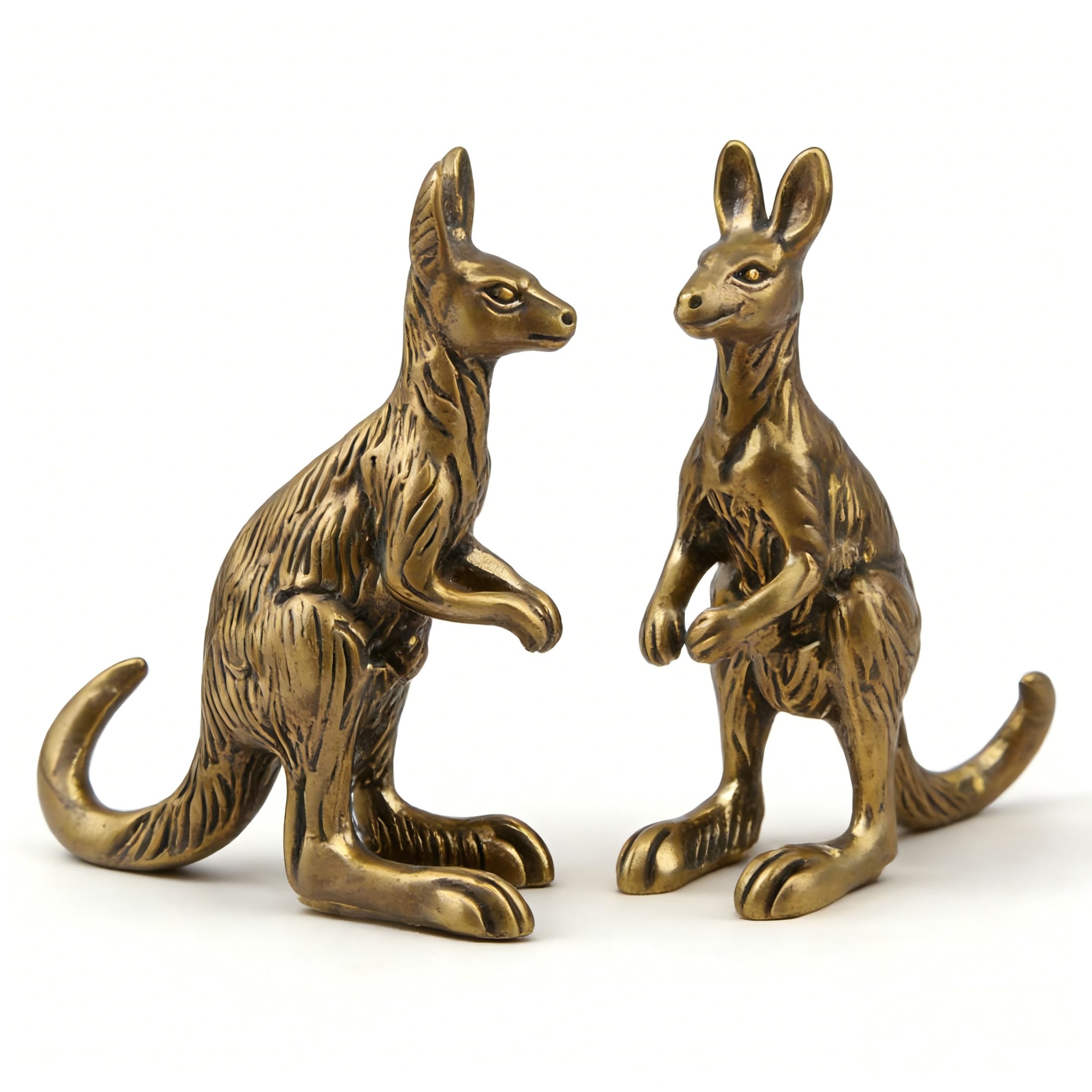 Statues d'animaux en métal pour décorer un bureau moderne