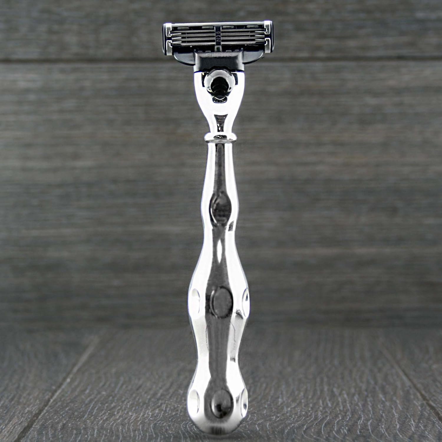 3 Edge Shaving Razor With Non Magnetic Stainless Steel Hollow Handle Beard and Mustache Safety Razor For Mens Perfect Shave