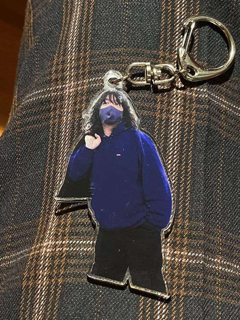 Amazon.co.jp: 峯田和伸をかたどった銀杏BOYZ アクリルキーホルダー