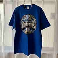 Amazon.co.jp: 横浜DeNAベイスターズ 日本一 記念グッズ Tシャ