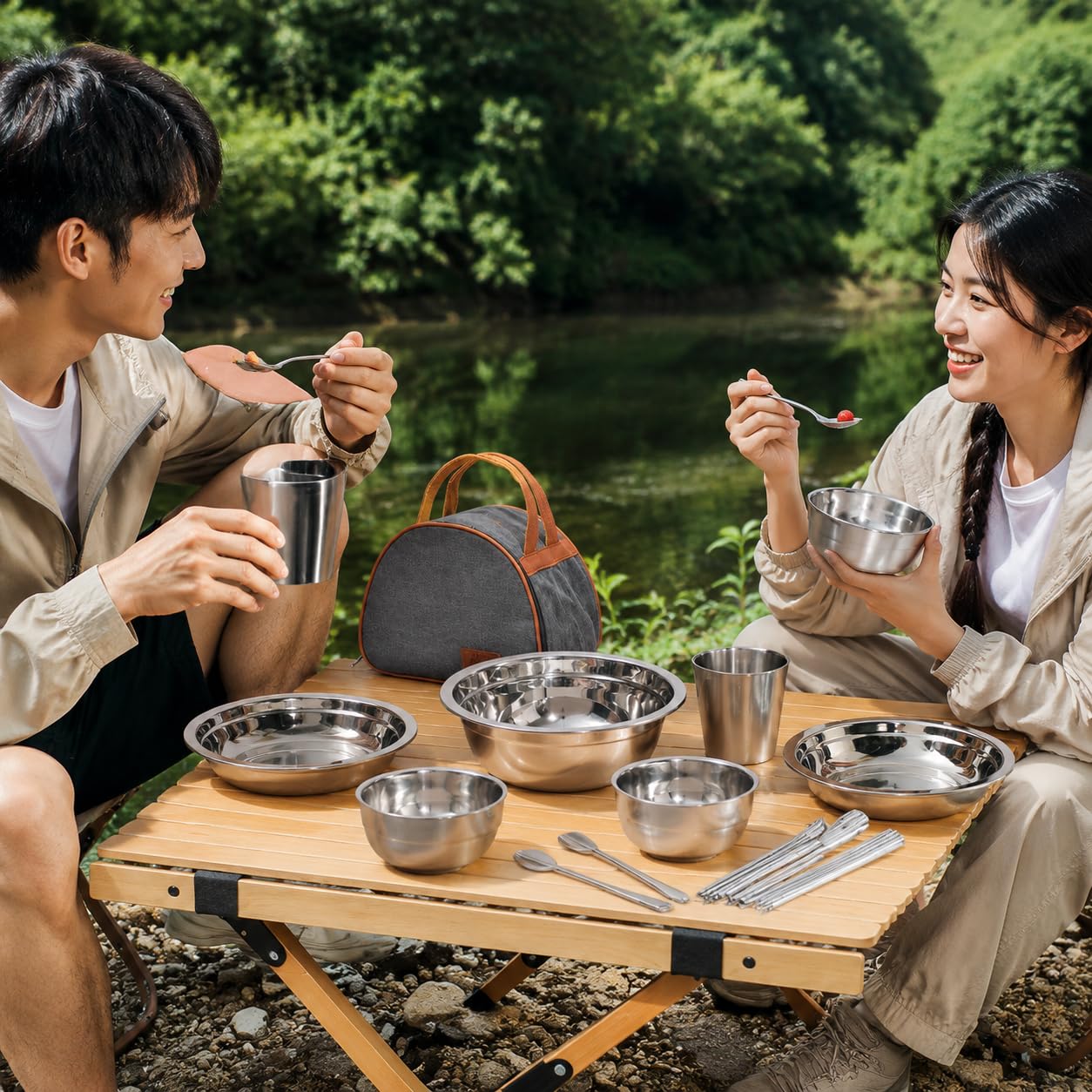 11-teiliges Camping Geschirr & Besteck Set Edelstahl – Outdoor Essgeschirr & Reisebesteck, stapelbar, 11-teiliges Set aus Edelstahl