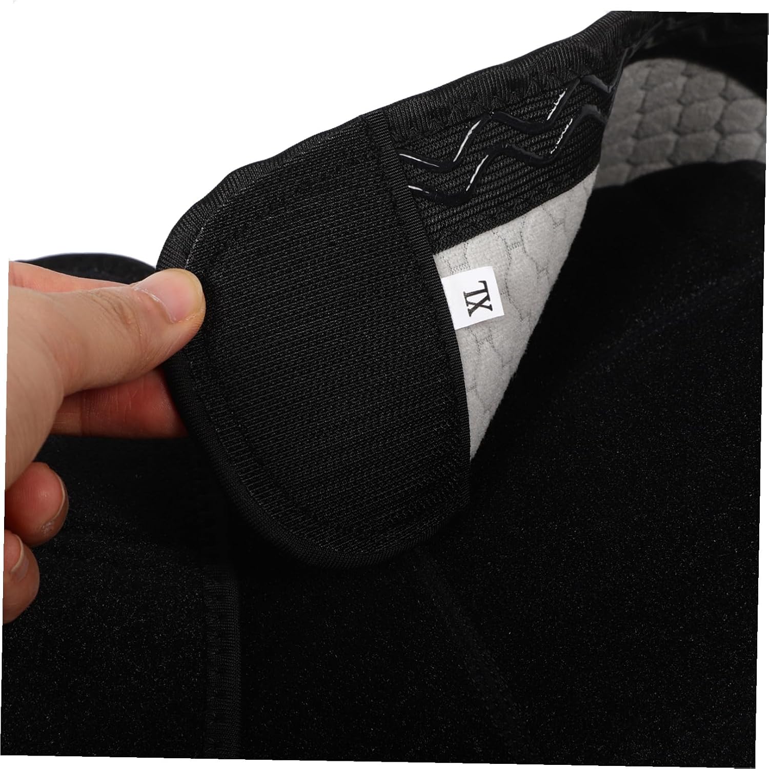 Ipetboom Thigh Sleeve for Sports Compression Thigh Wrap for Muscle Support Daily Fitness for Basketball Exercise Suitable for Weights