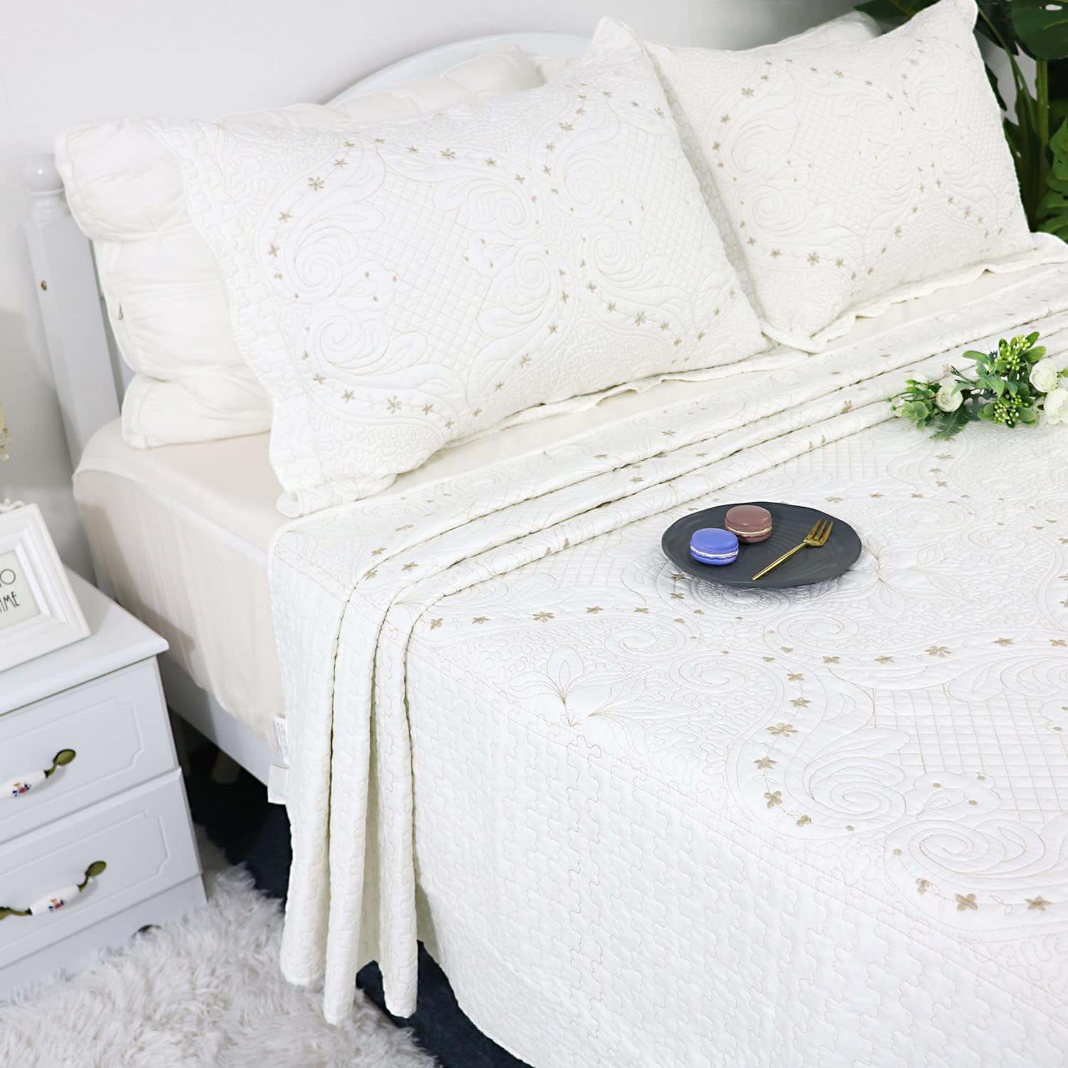 Brandream Cream White Vintage Embroidered Pillow Shams Standard Size Quilted Pillow Shams Set of 2 Ultra Soft - Image 9