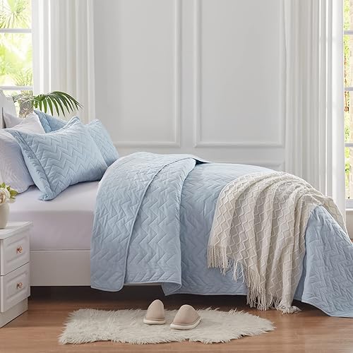 Miniatura 3 de NexHome Juego de edredón de tamaño King, colchas ligeras, de microfibra suave, reversible, acolchado, color azul bebé, estilo moderno, patrón de